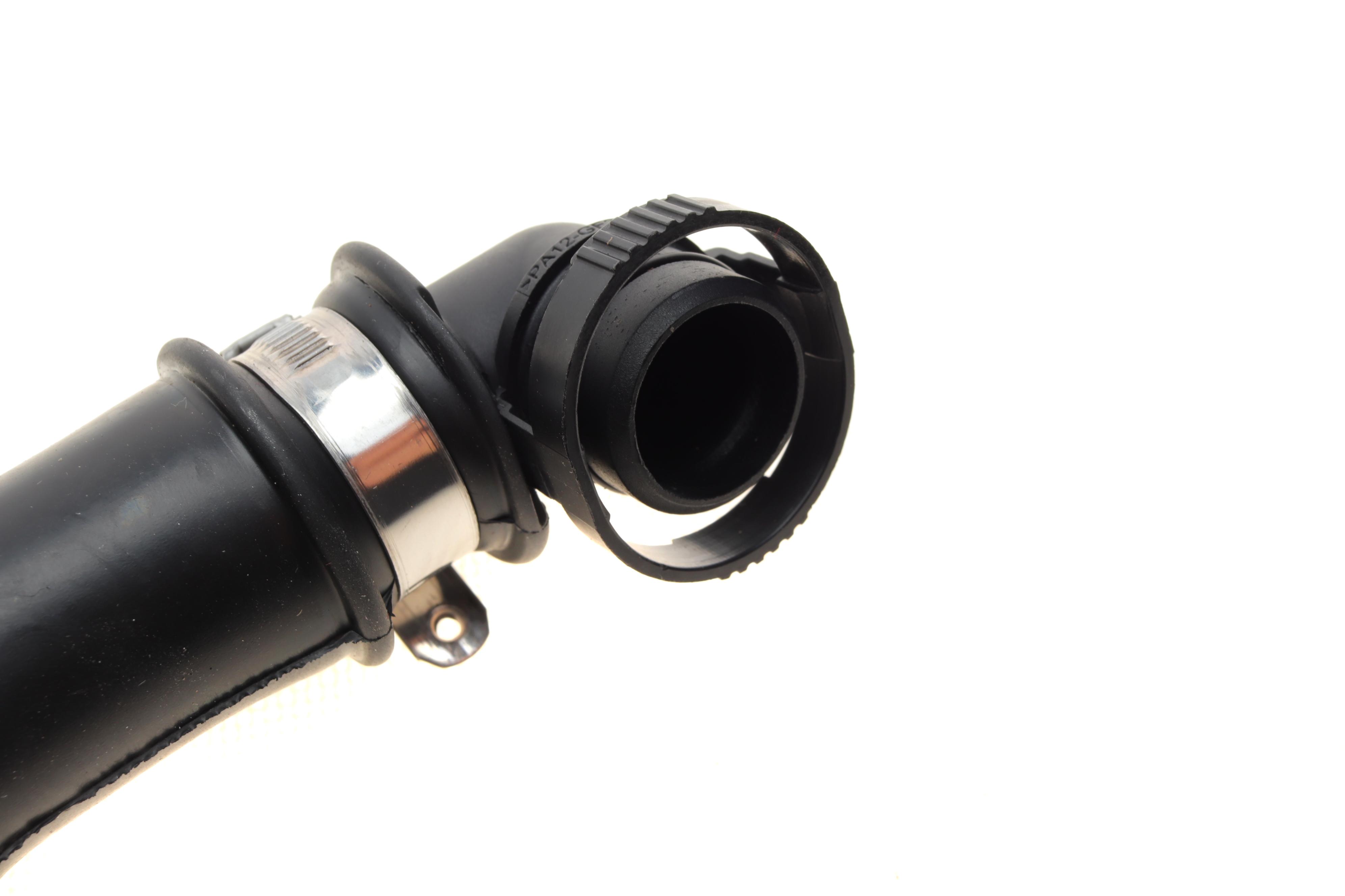 Патрубок вентиляції картера Ford Transit/Custom 2.2TDCi 11-