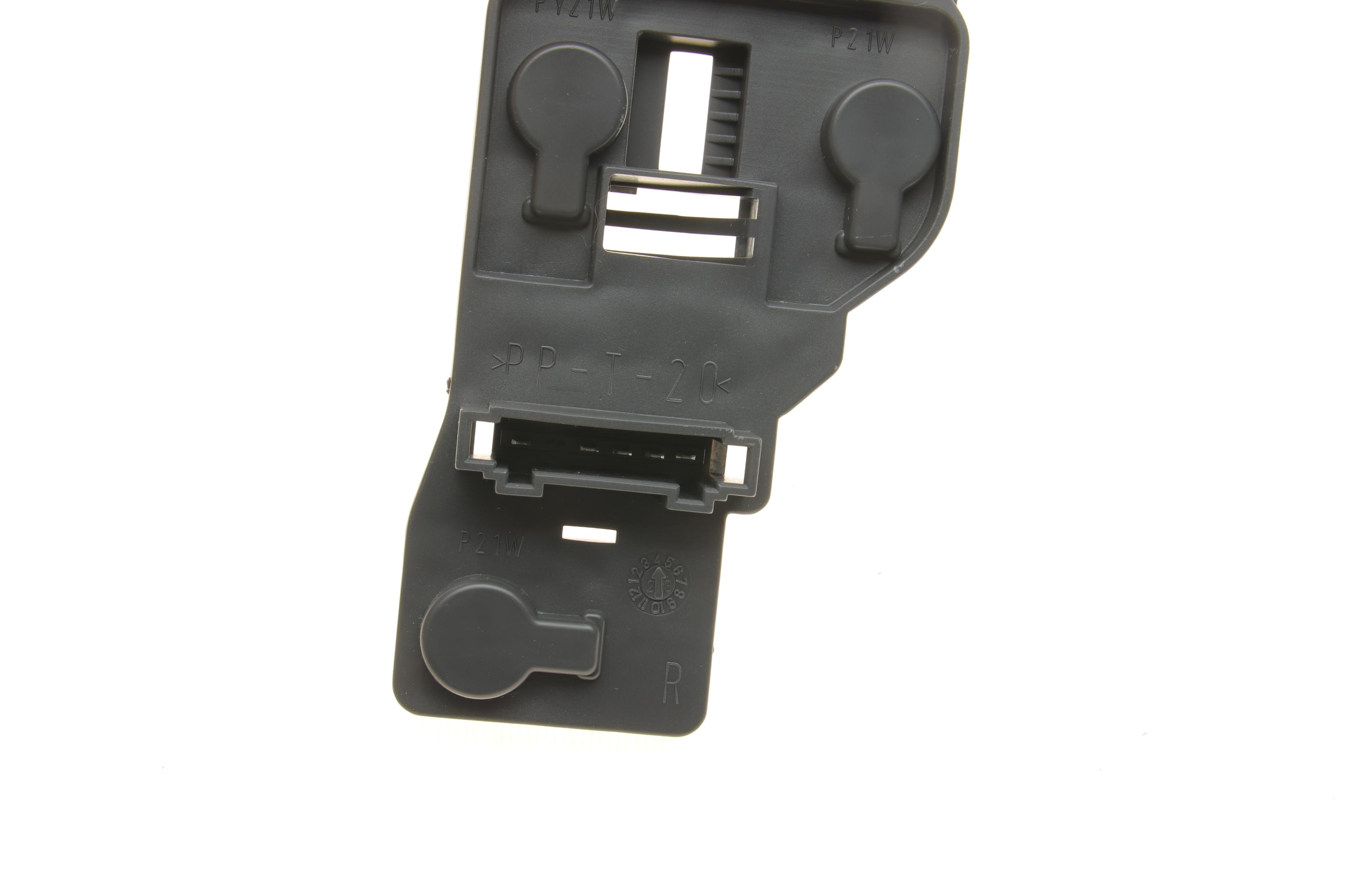 Плата фонаря заднего Skoda Octavia 04-13 (R)