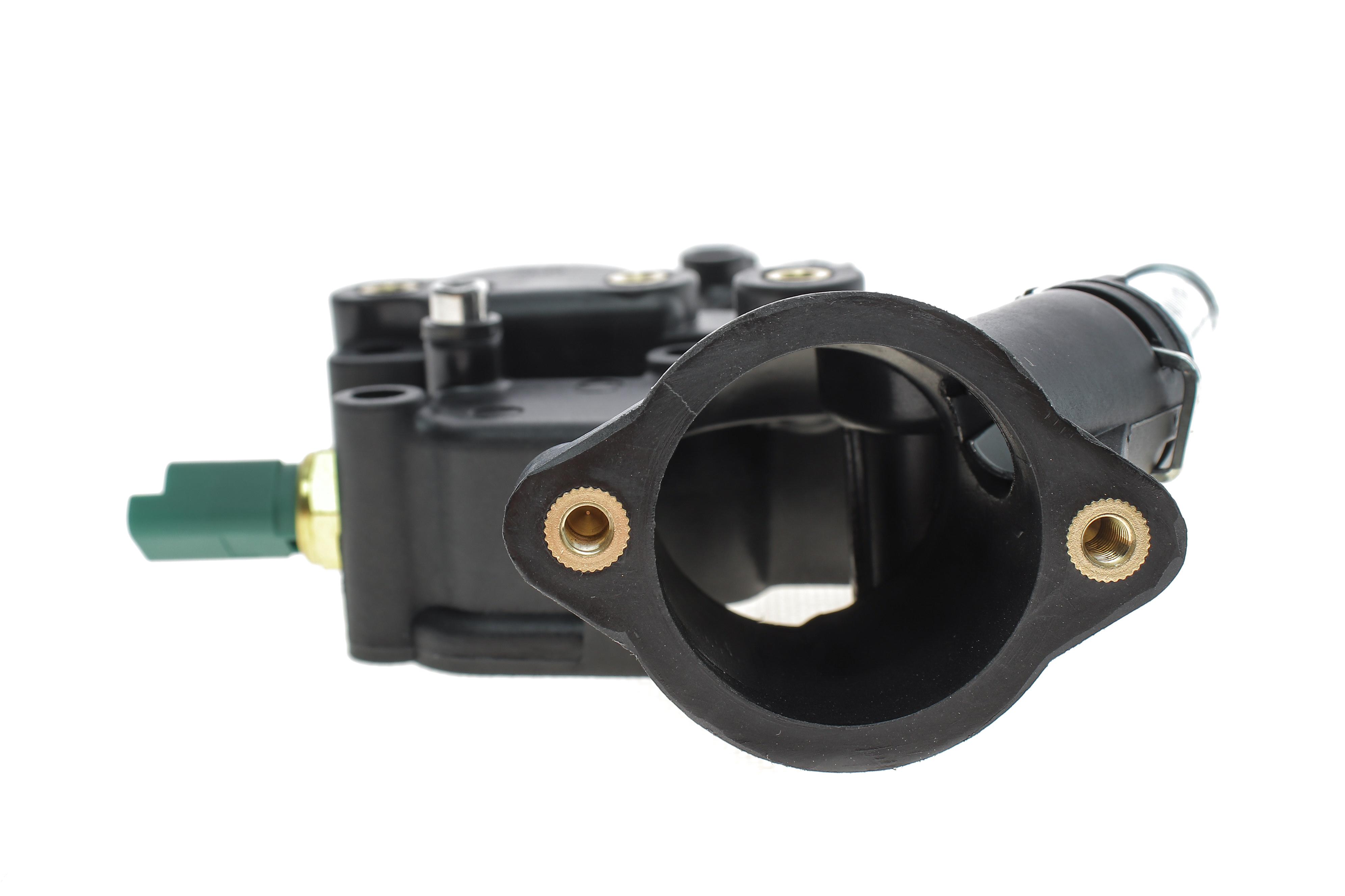 Корпус термостата Citroen Berlingo/Peugeot Partner 1.1-1.6i 96- (+ датчик)