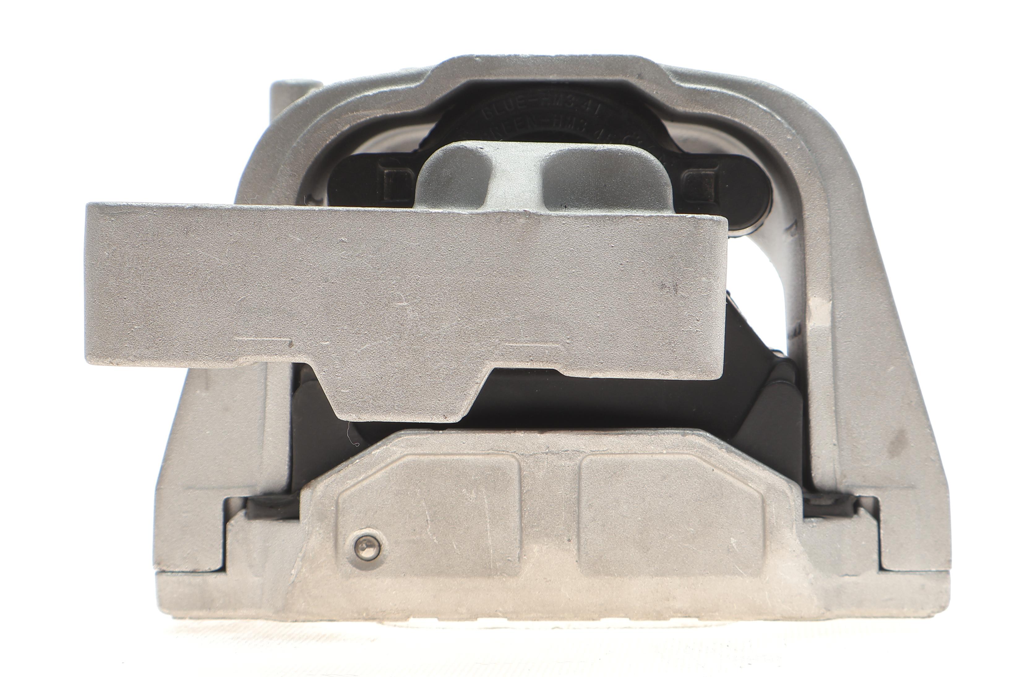 Подушка двигуна (R) Audi A3/VW Passat/Golf/Seat Leon 1.4TSI 05-