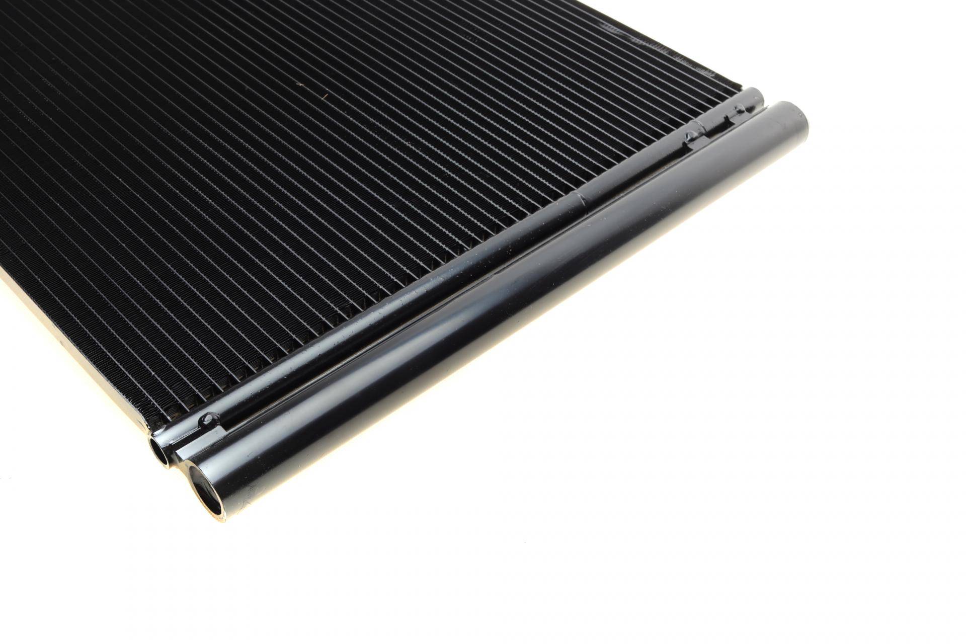 Радіатор кондиціонера BMW 5 (F10/F11/F07) 2.0i 11-17 (N20)