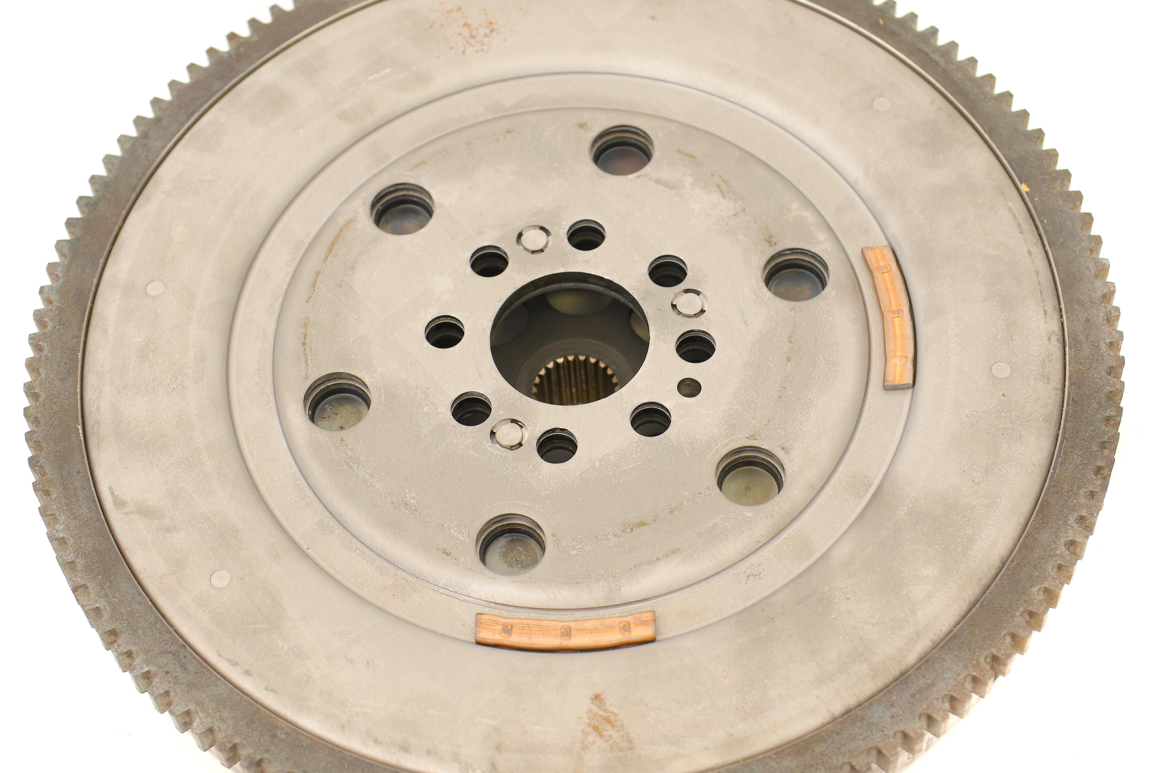 Демпфер зчеплення Audi A4 B6,B7/A6 C5 2.5TDI 01-06, 114/120kw