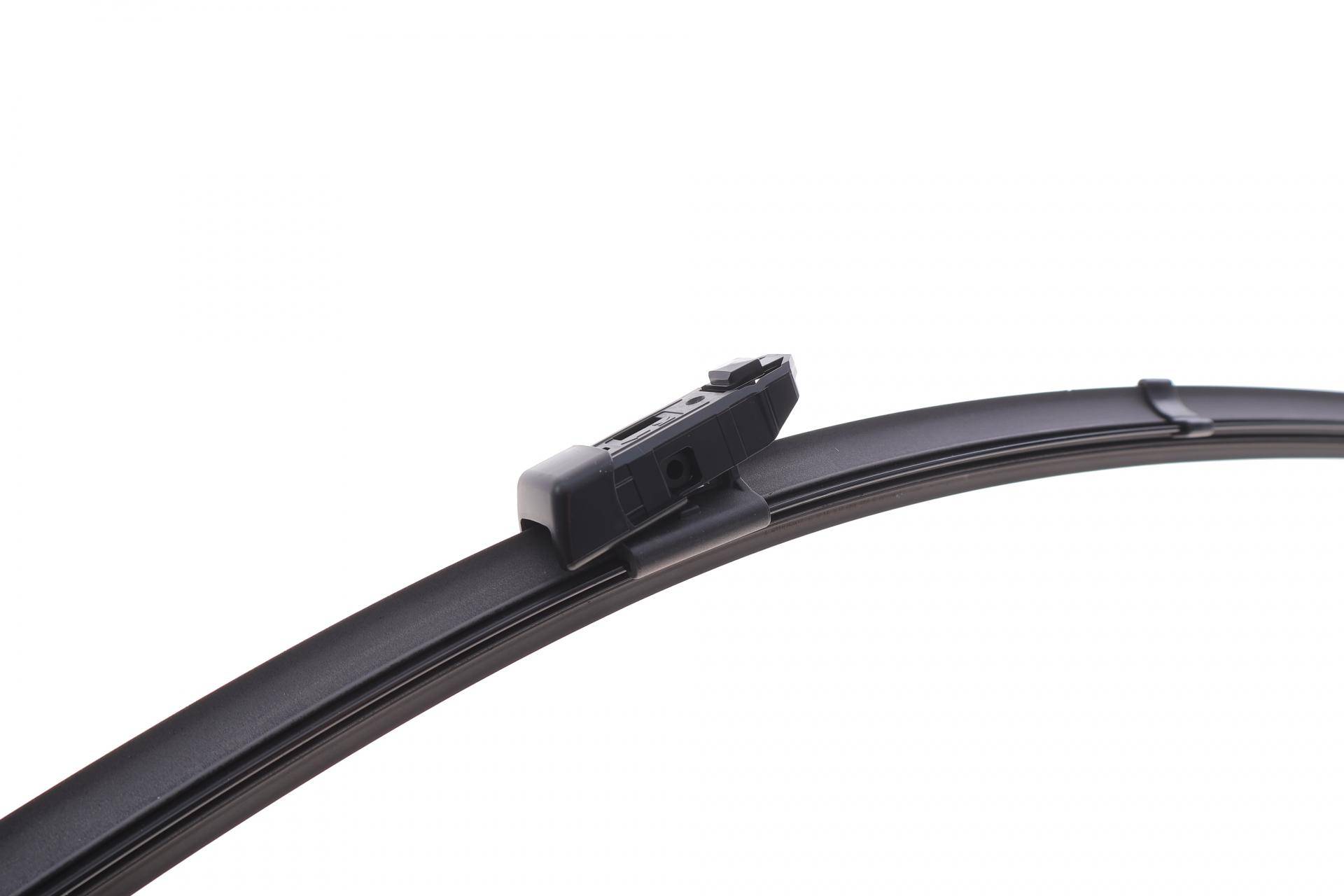 Щітки склоочисника (680/425mm) Citroen C5/Peugeot 3008/5008 16-