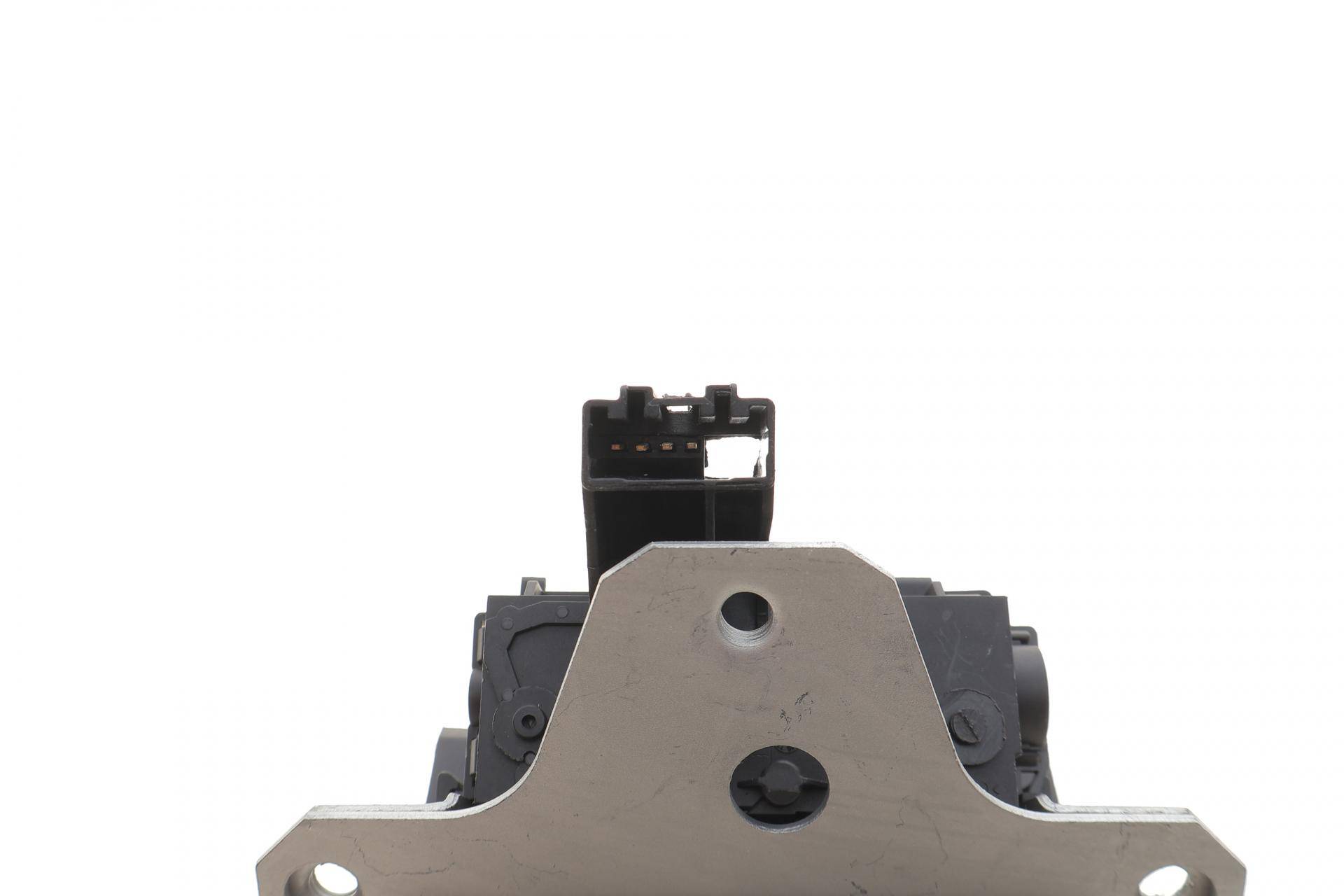 Замок кришки багажника Ford Focus 04-12