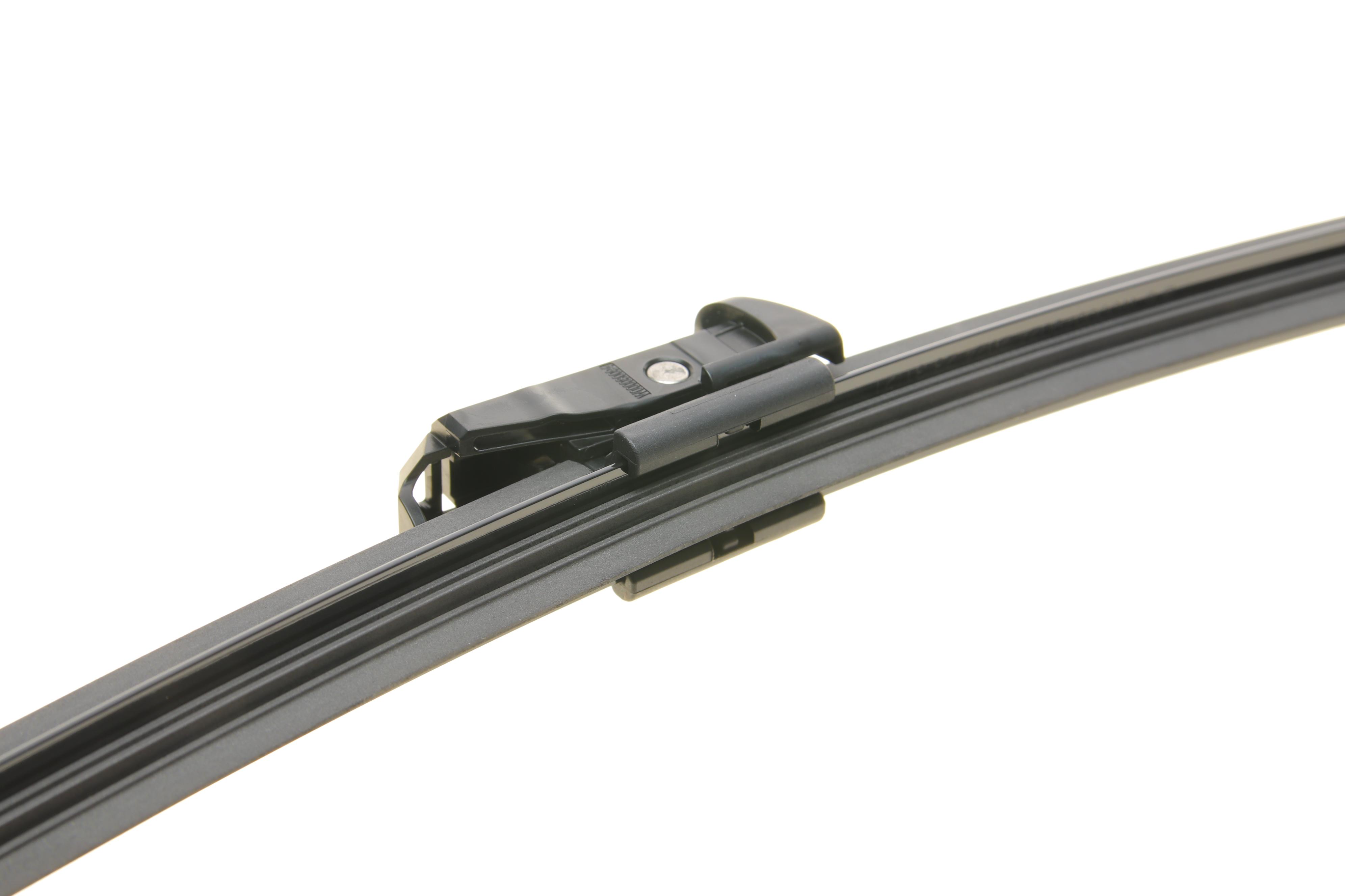 Щетки стеклоочистителя (650/450mm) BMW 6 (G32) 13-