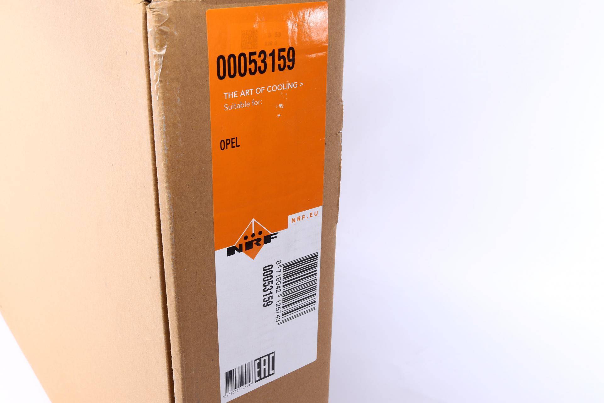 Радіатор охолодження Opel Astra/Zafira 1.4-1.8 09-