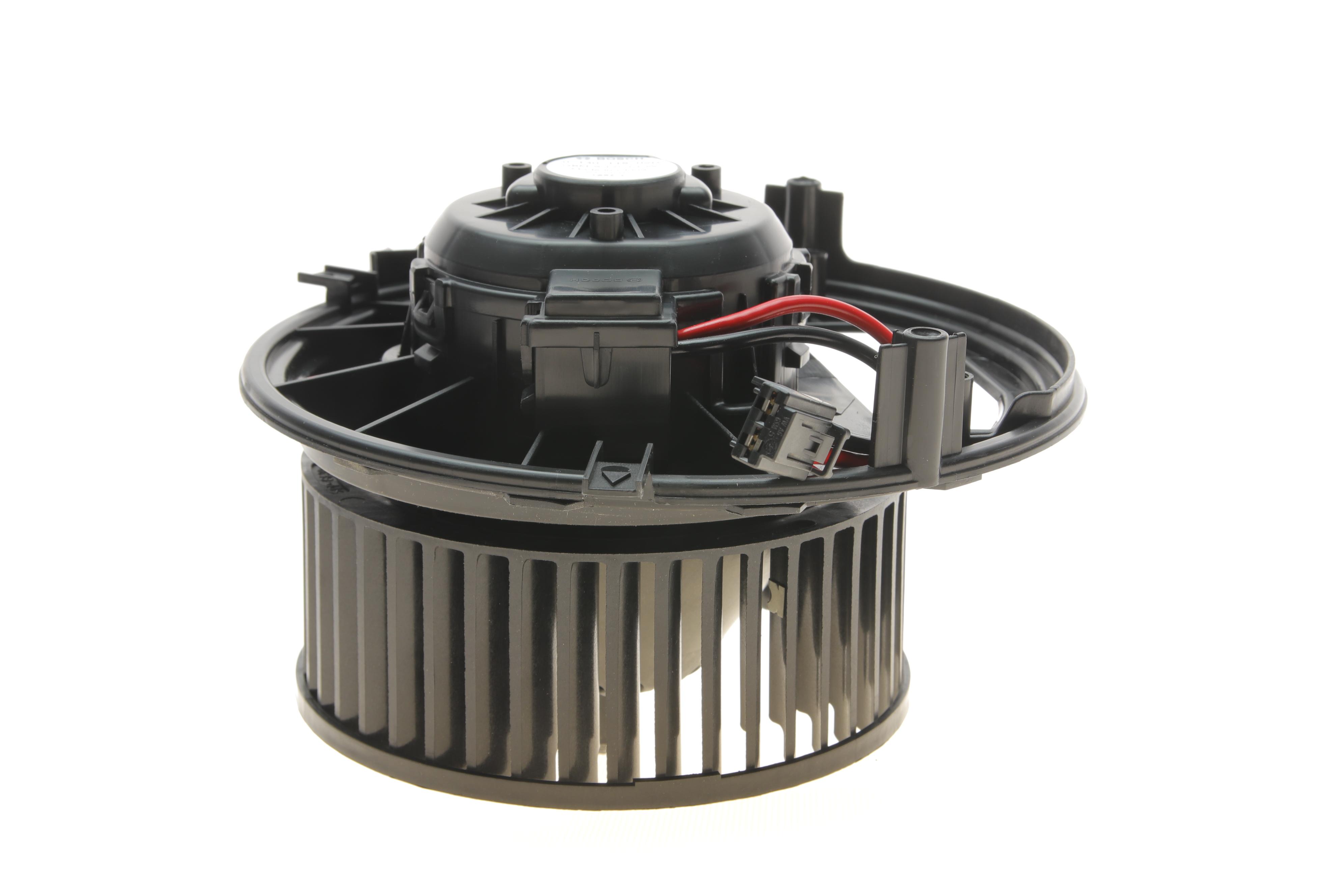 Моторчик печки VW Passat B8 /Golf VII 14-