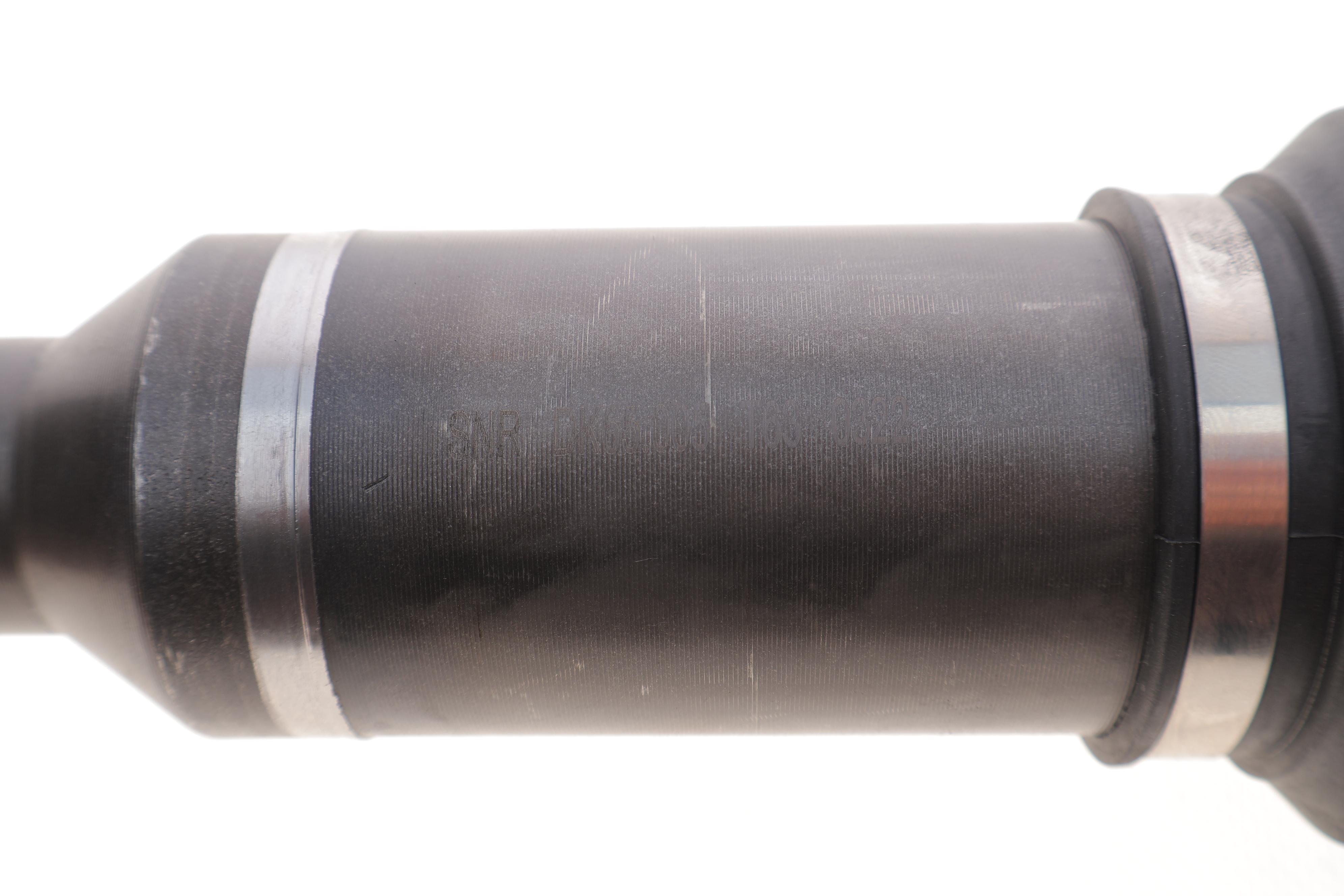 Піввісь (передня) Volvo XC90 06-14 (L) (40x31x552)