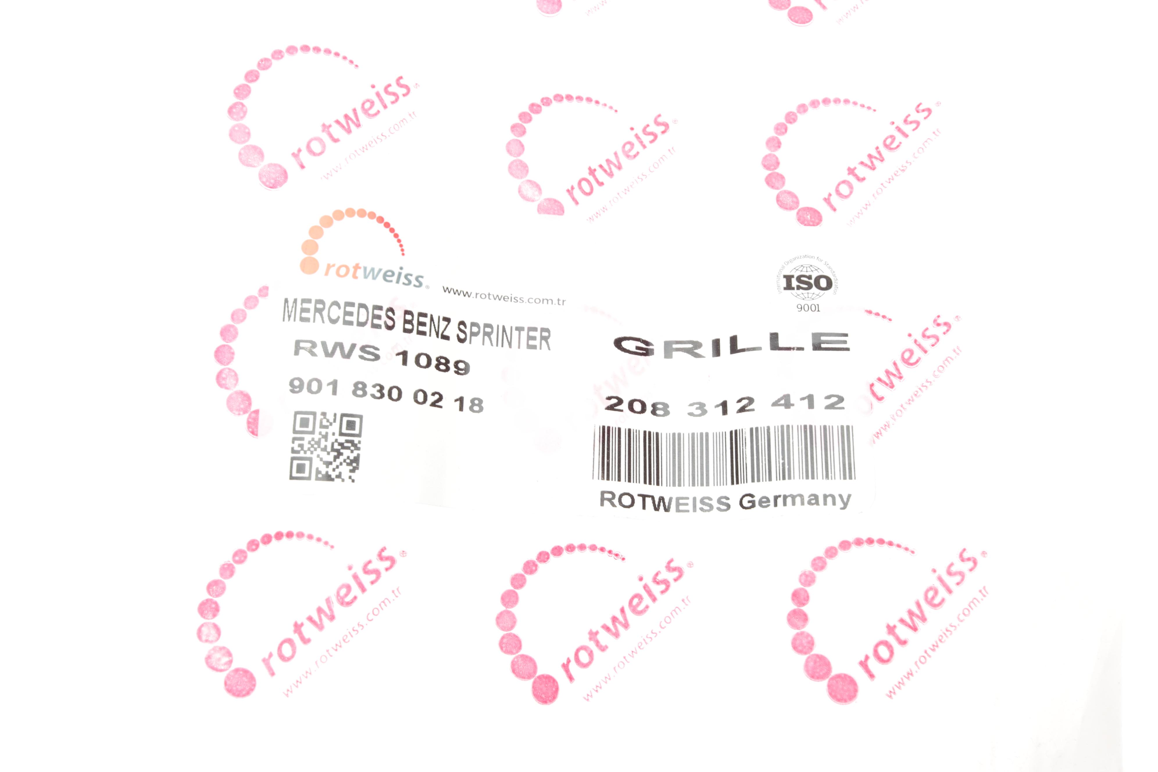 Решетка капота MB Sprinter -03