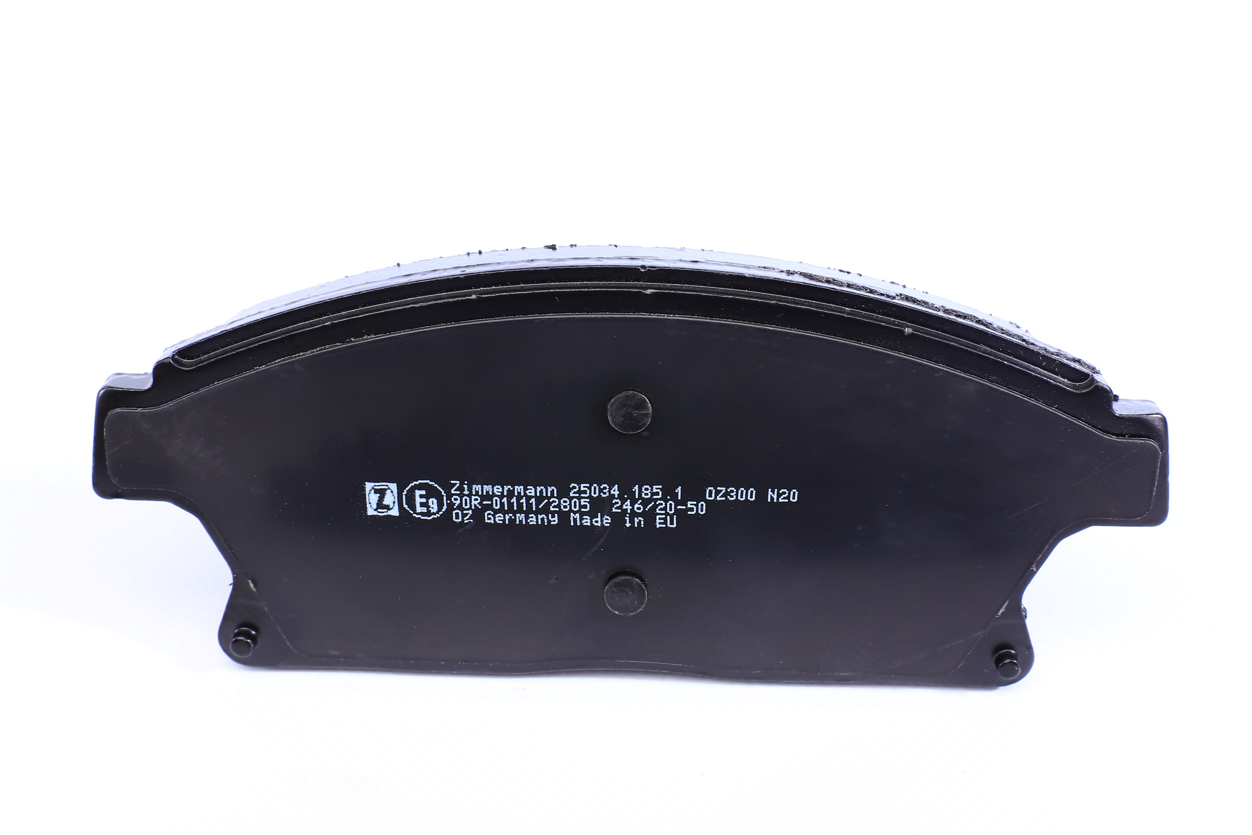 Колодки тормозные (передние) Opel Astra J/Chevrolet Cruze/Trax 09- (Bosch)