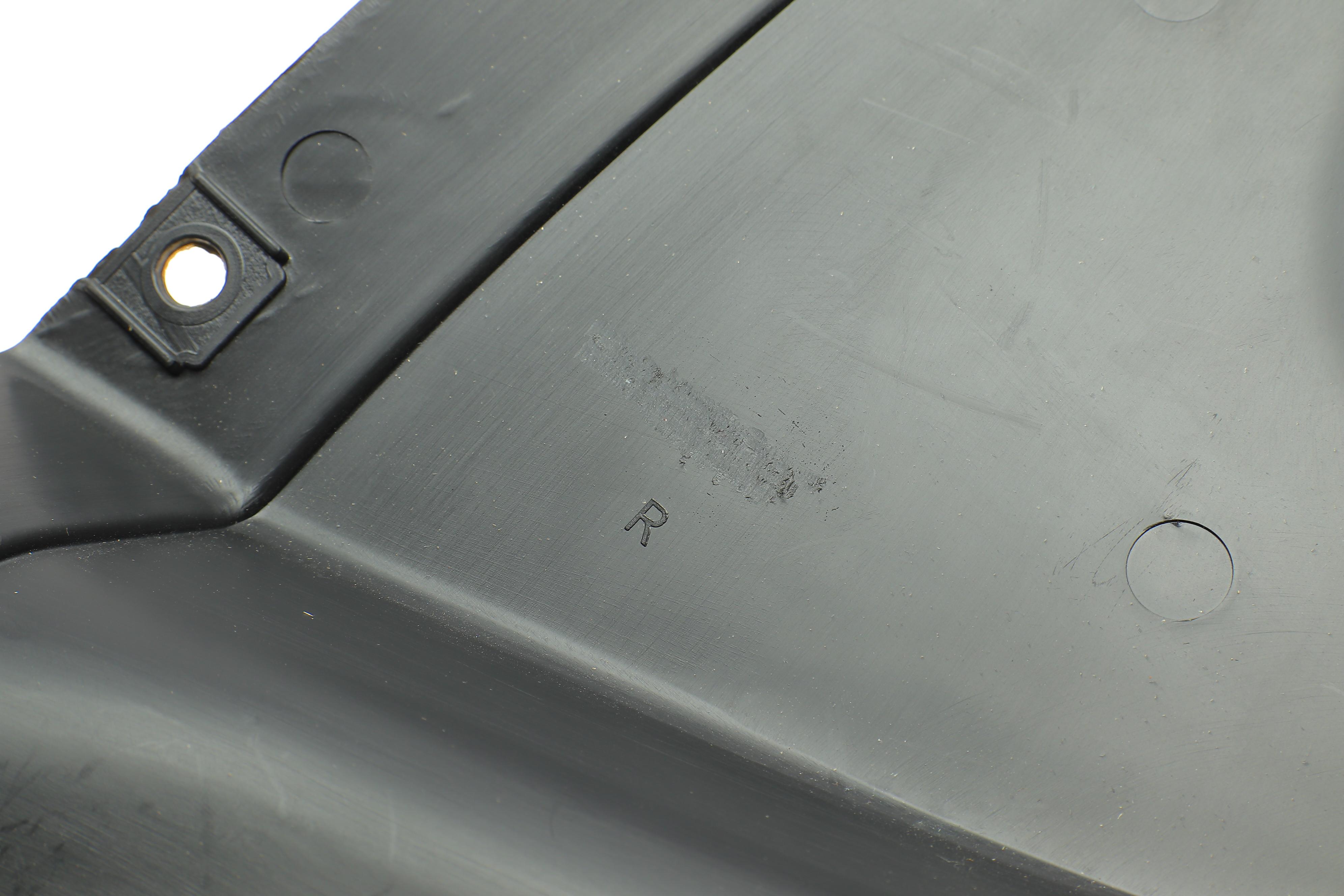 Підкрильник (передній) BMW 3 (F30) 12-18 (R)