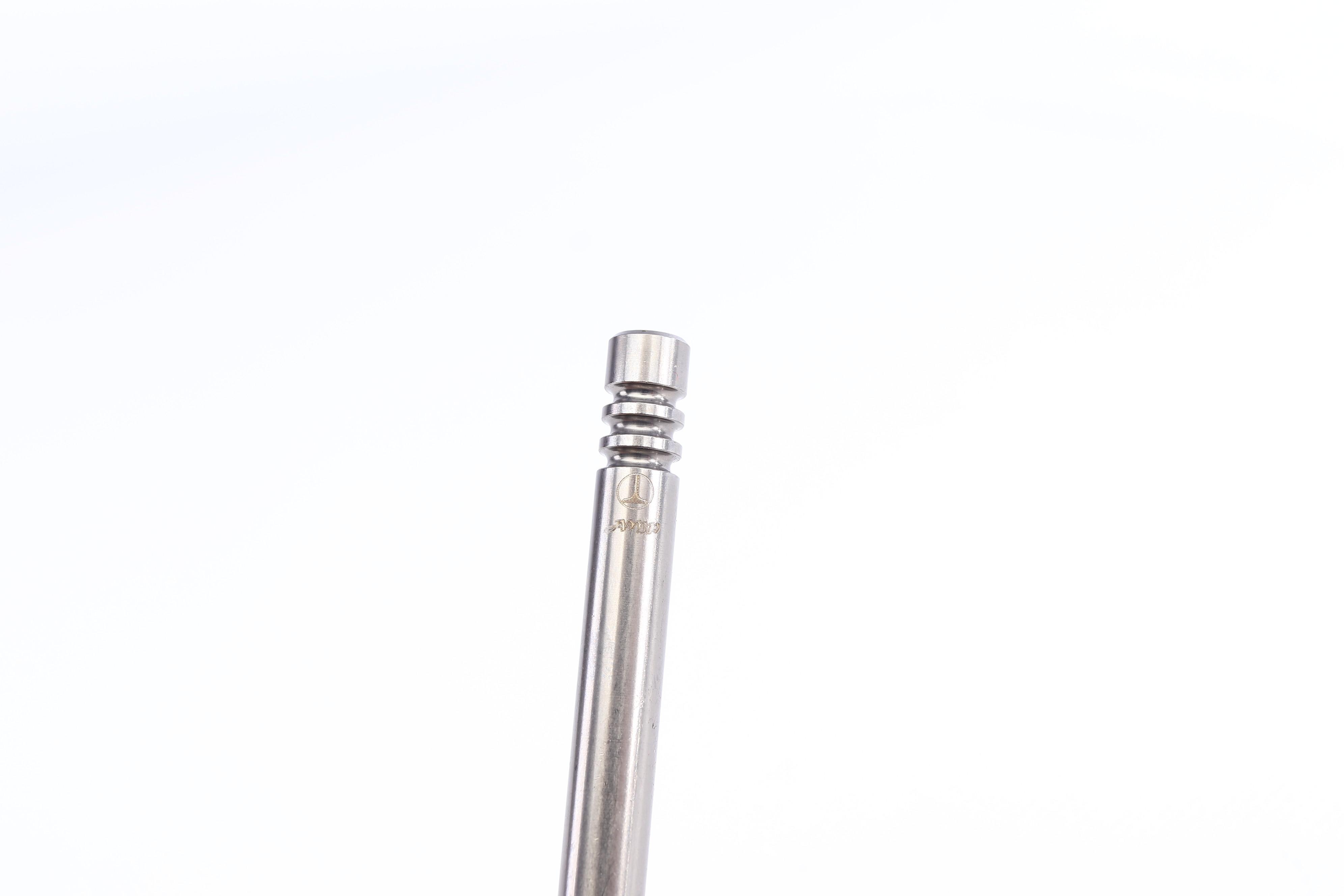 Клапан (впуск) Audi 100/80/A6/Seat Cordoba/Ibiza/Toledo/VW Passat (32x7x95.5) (азотований)