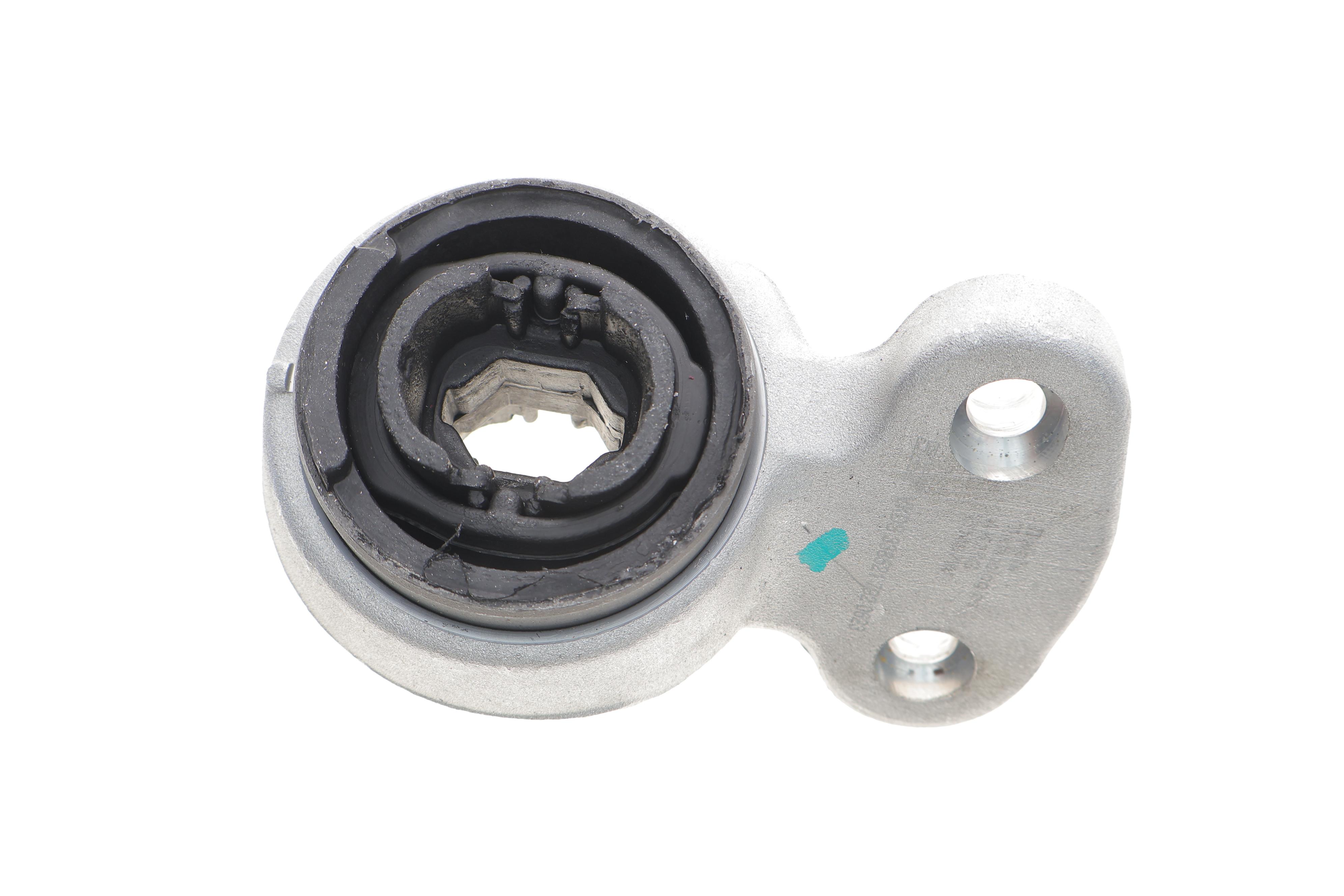 Сайлентблок важеля (переднього/знизу/ззаду) BMW 3 (E46) 98-07 (L)