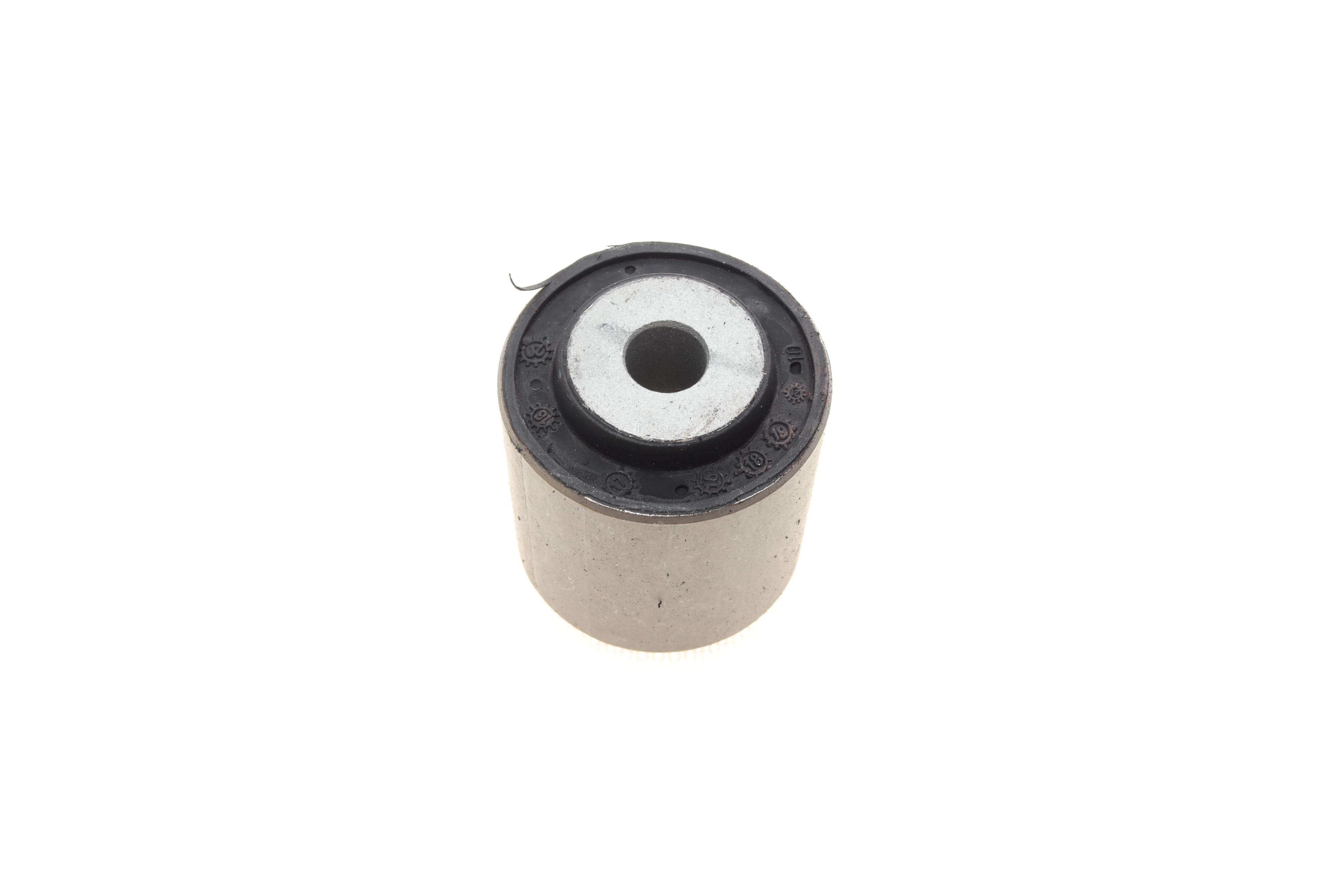 Сайлентблок балки (задньої) MB C-class (W203) 00-07