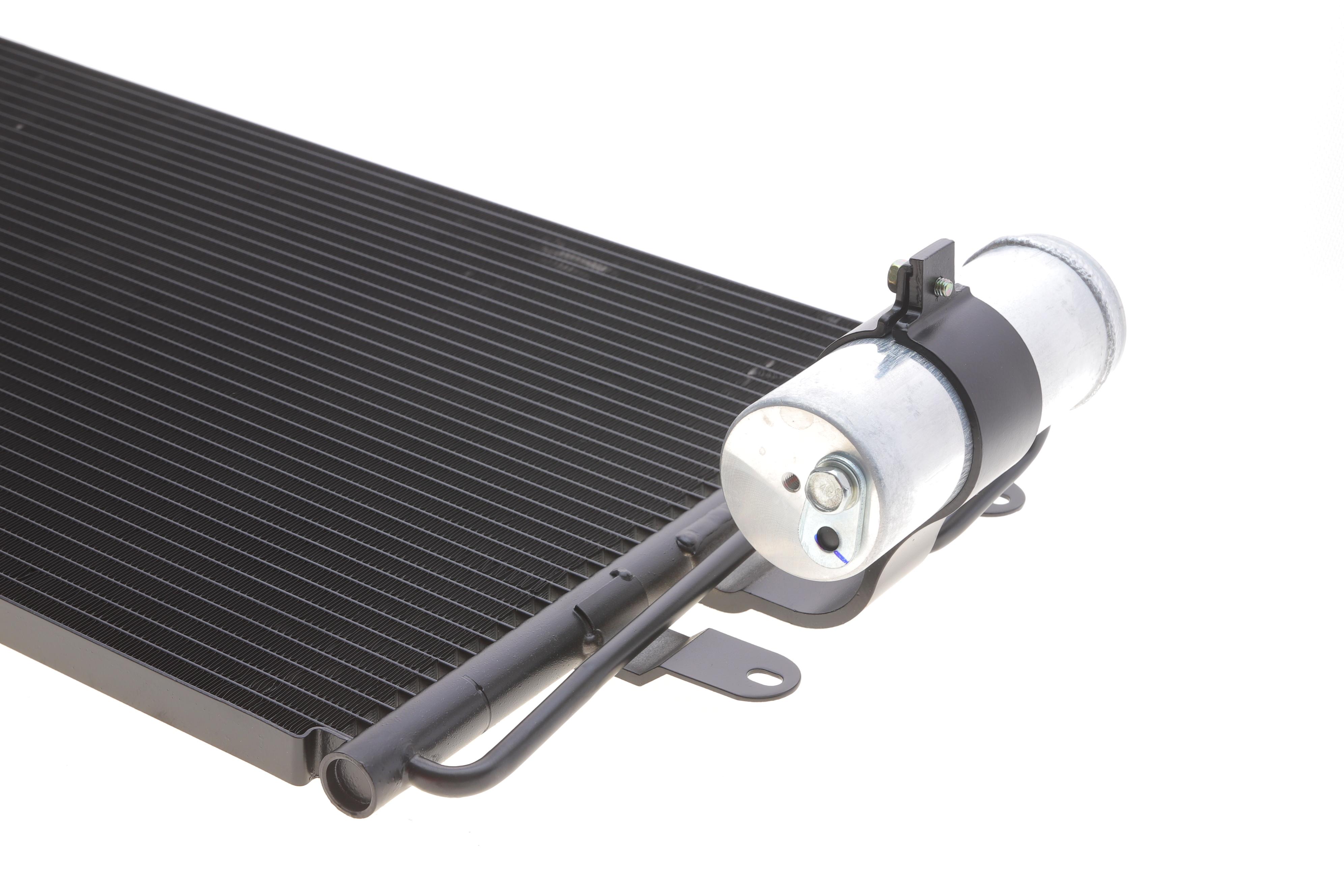 Радіатор кондиціонера Audi A3/Seat Leon/Toledo/Skoda Octavia/VW Bora/Golf 1.4-3.2 96-13