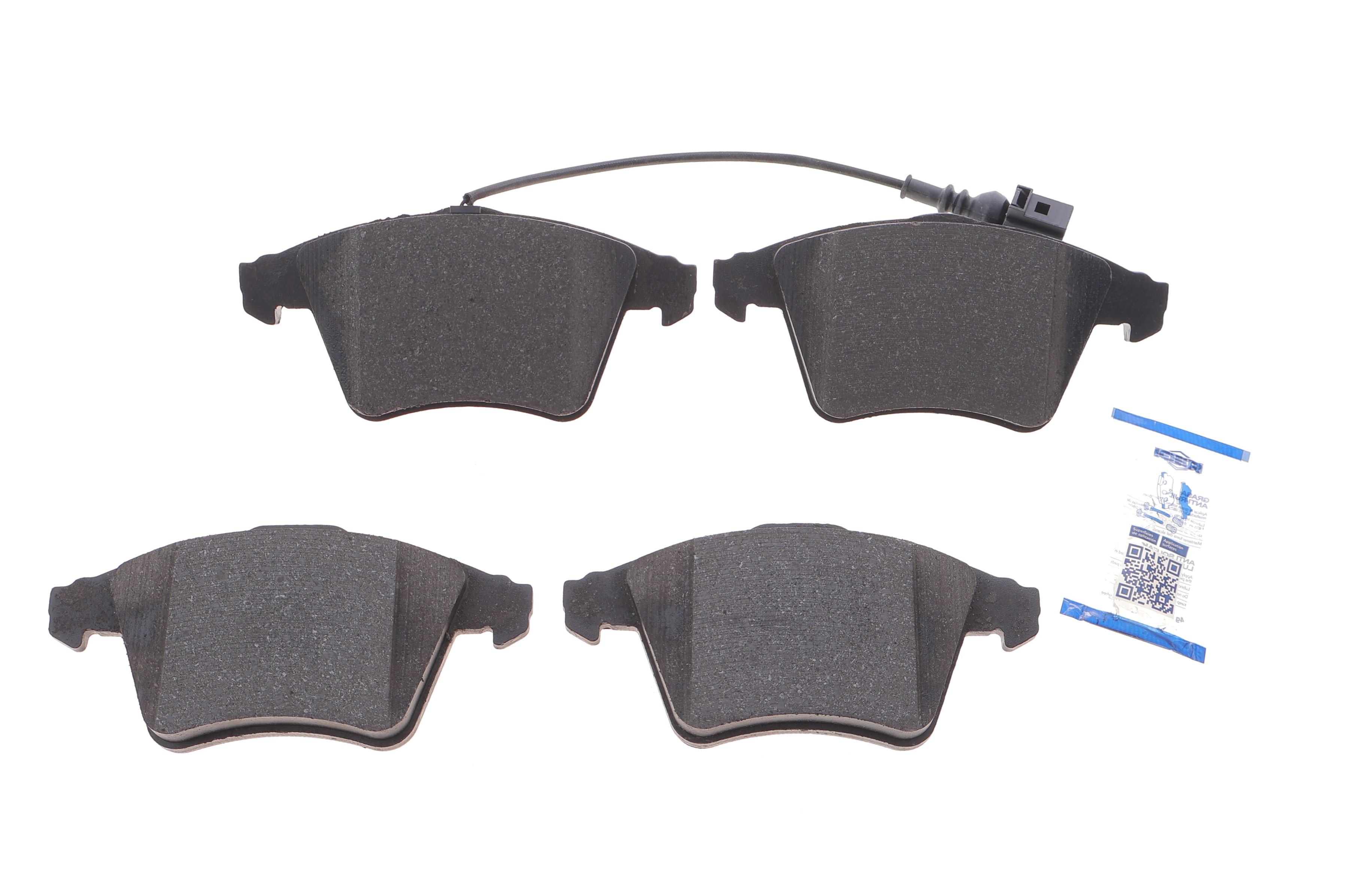 Колодки тормозные (передние) VW T5/Multivan V 03-15/Touareg 03-10 (+датчик)