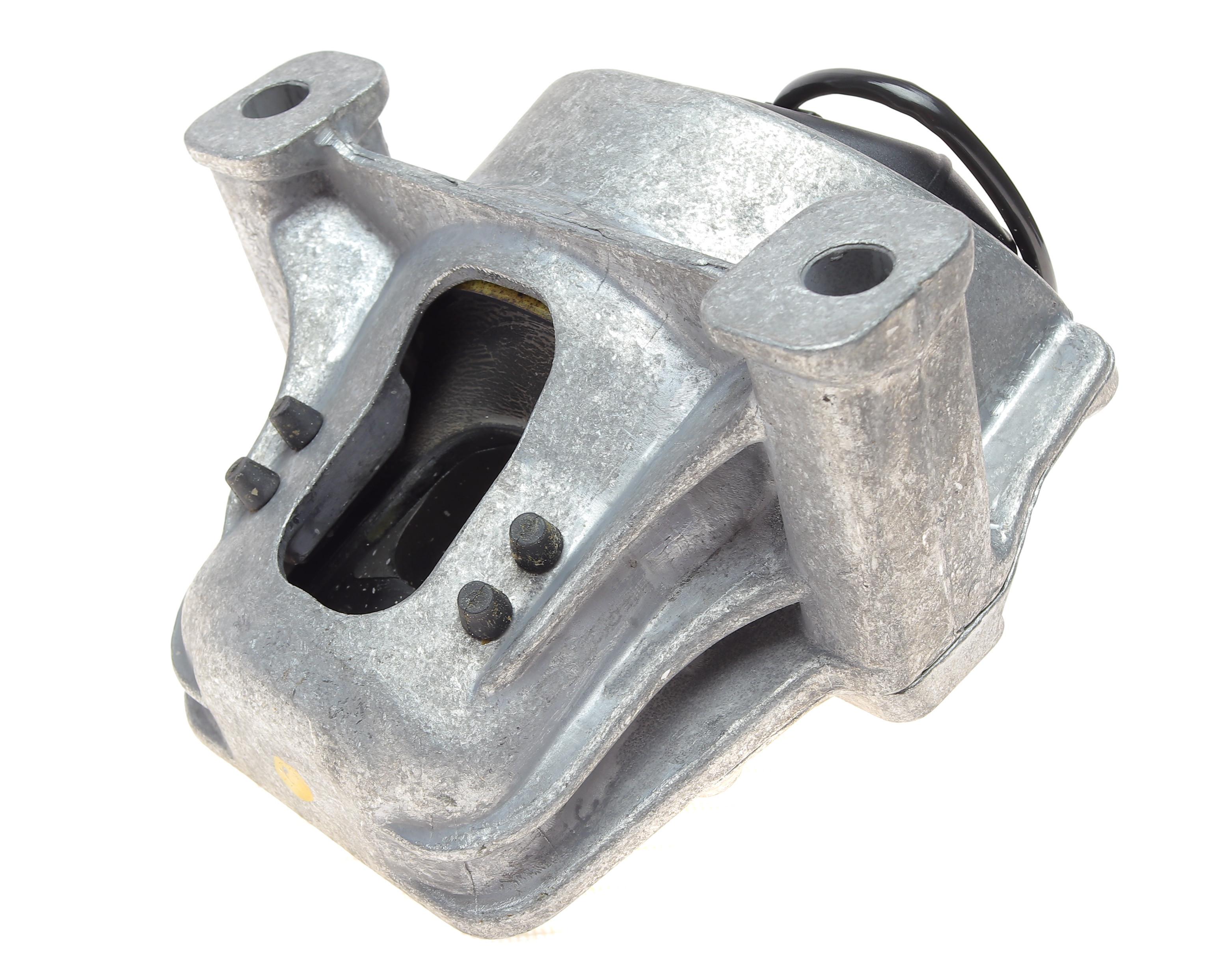 Подушка двигуна (передня) Audi A4/A5/Q5 3.0-4.2 i 08-17