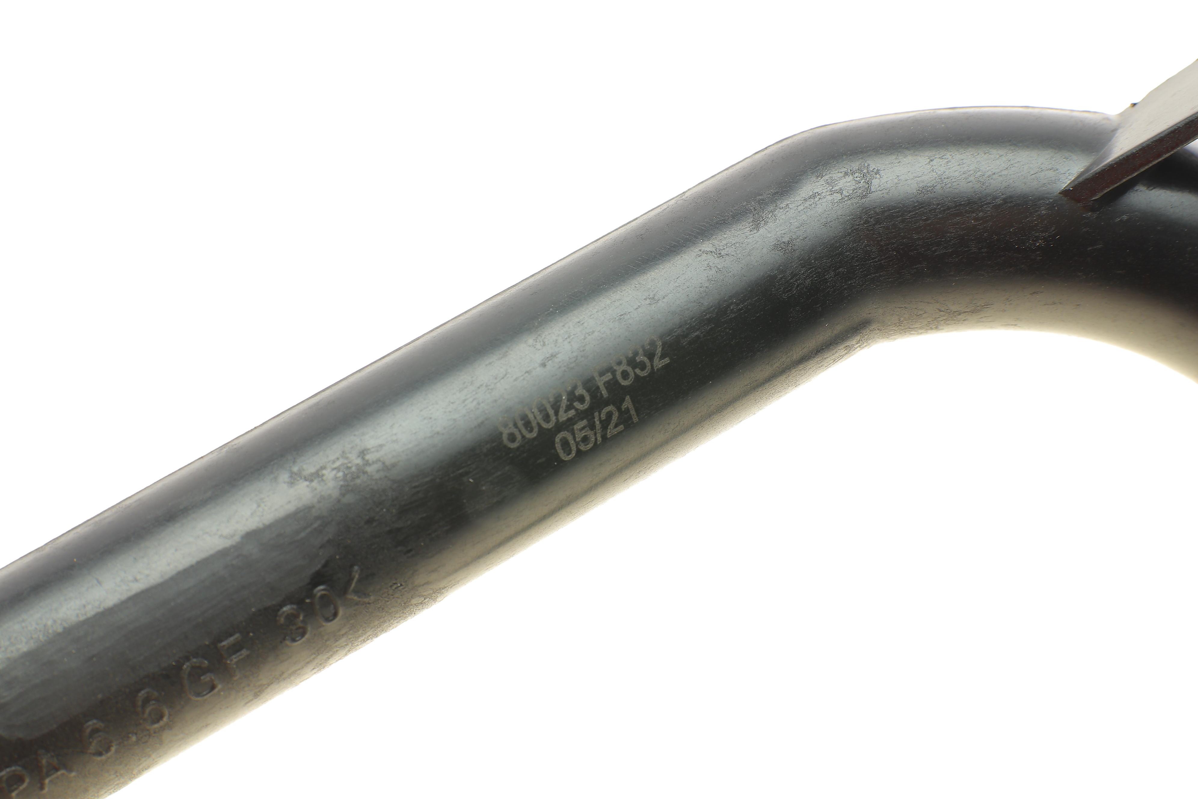 Трубка системы охлаждения BMW 5 (E39)/7 (E38)/Z3 (E36)/Z4 (E85) 95-05