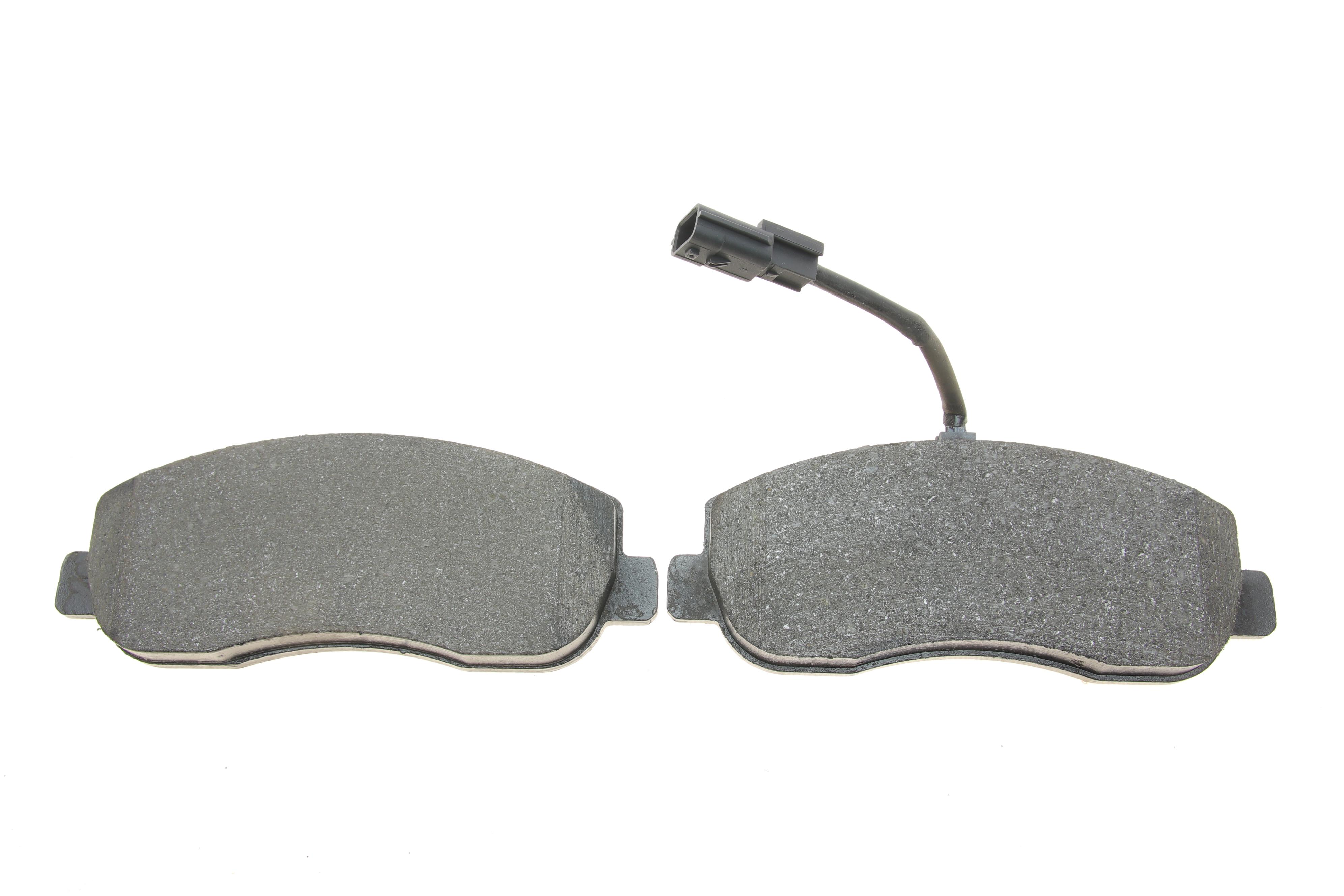 Колодки гальмівні (передні) Renault Master III/Opel Movano B/Nissan NV400 10- (+датчик)