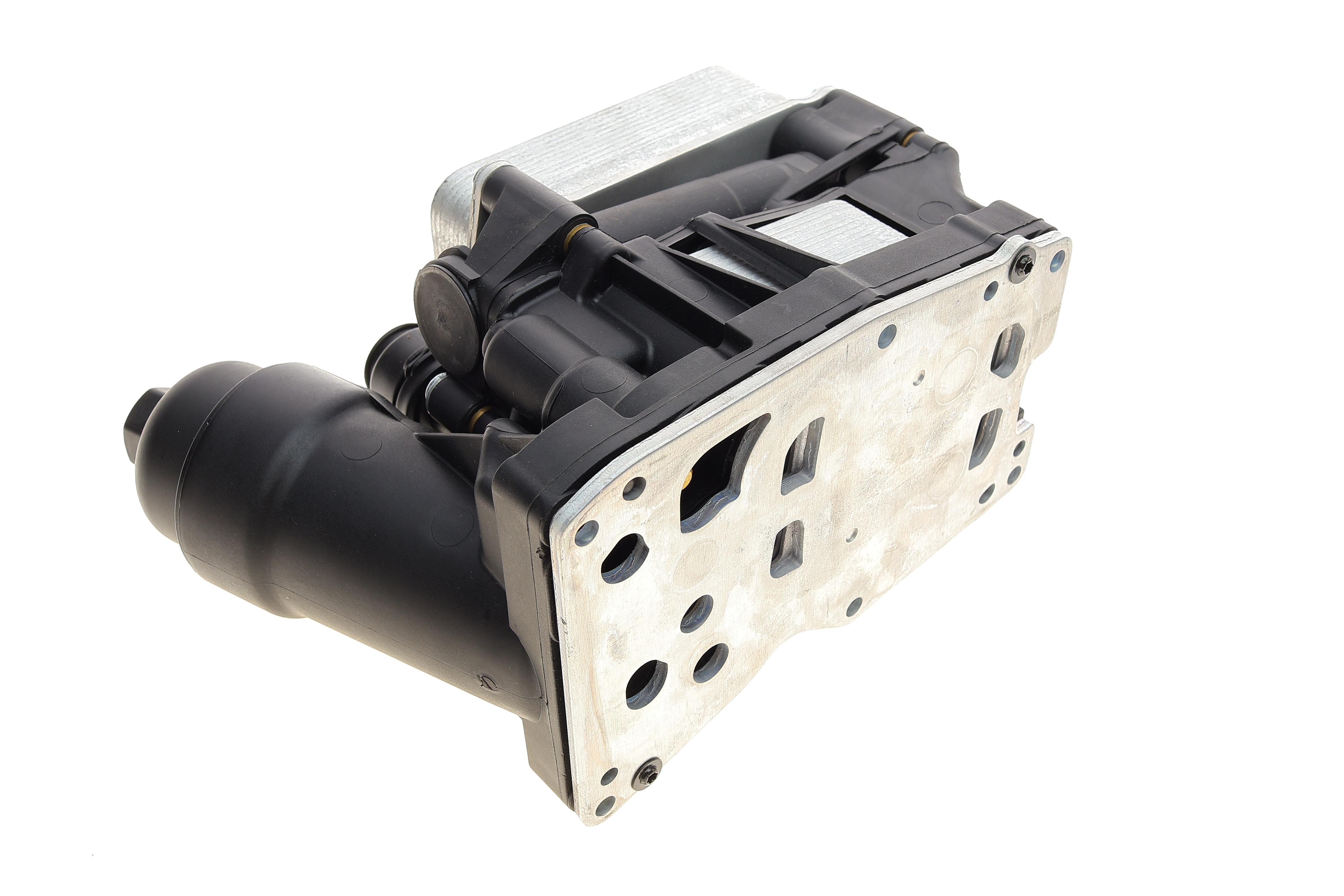 Корпус фільтра масляного (з радіатором) BMW 3 (E90-E93/F30/F80)/4 (F32)/5 (F10/F18) 2.0D 07- (N47 N57)