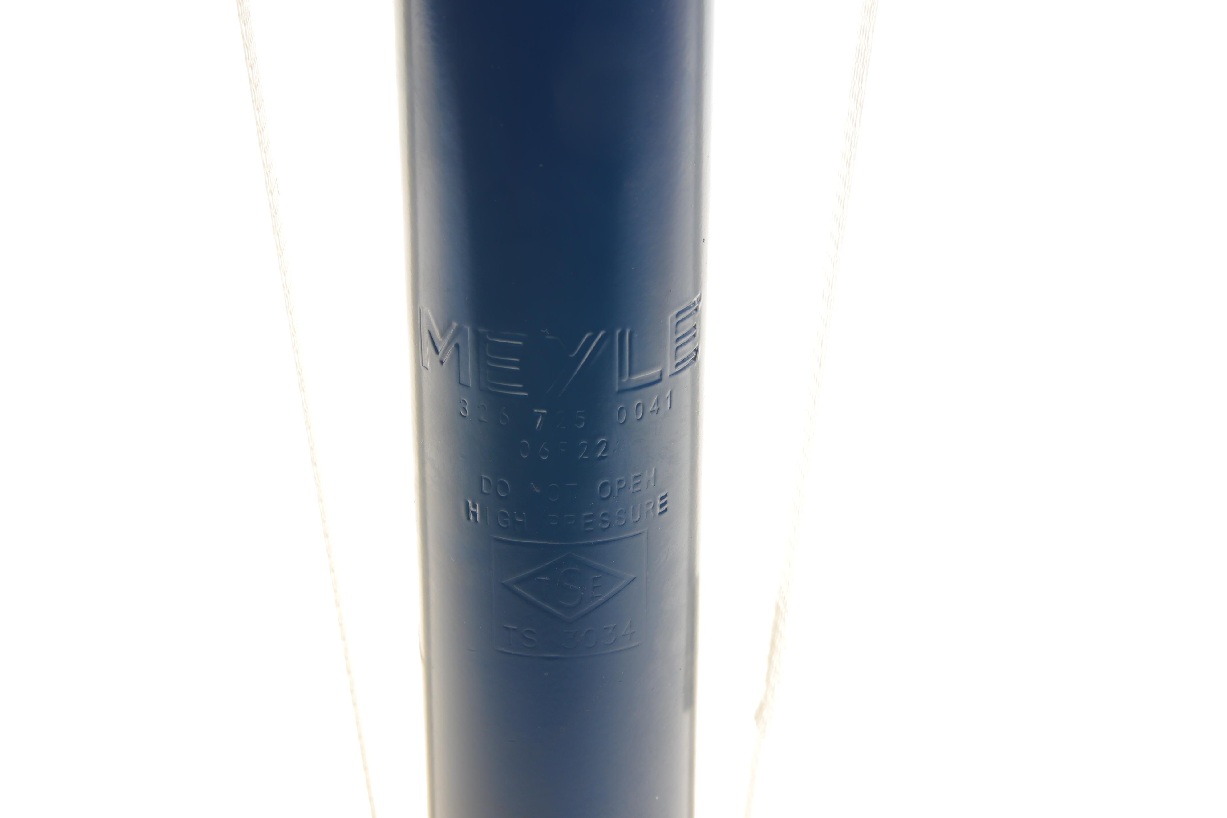 Амортизатор (задній) BMW 5 (G30/F90) 16-