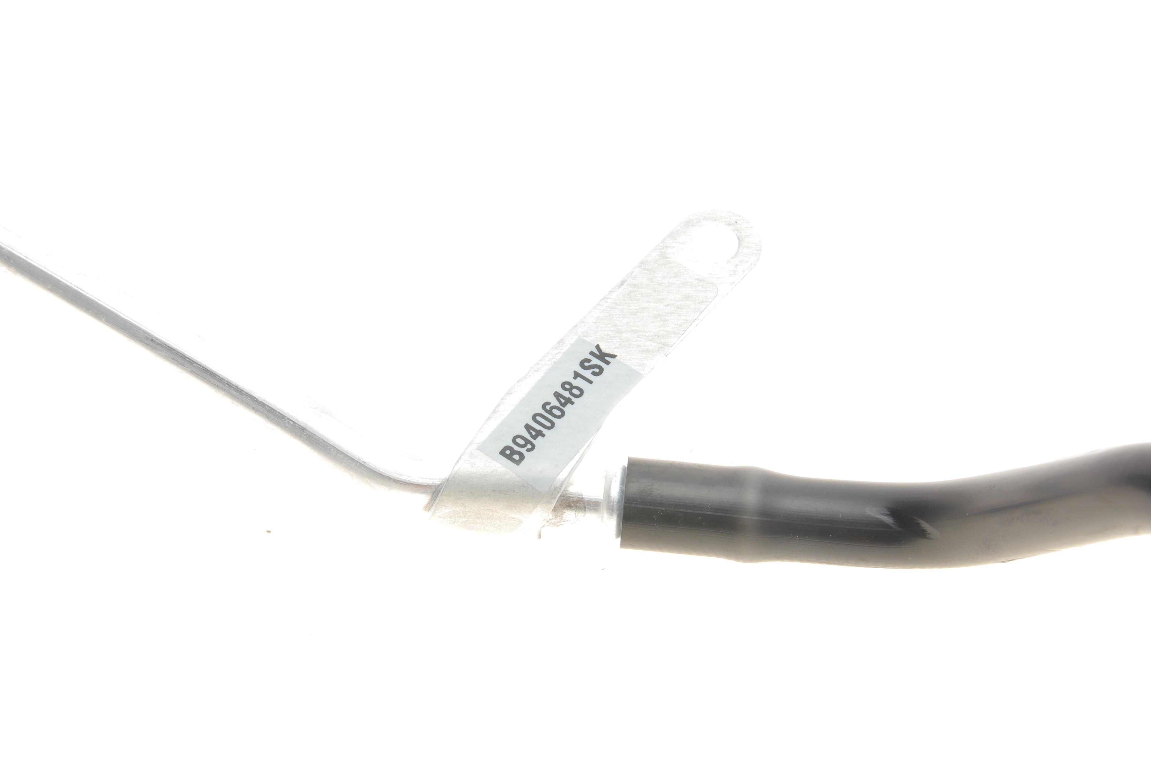 Трубка вакуумна MB S-class (W222) 13-