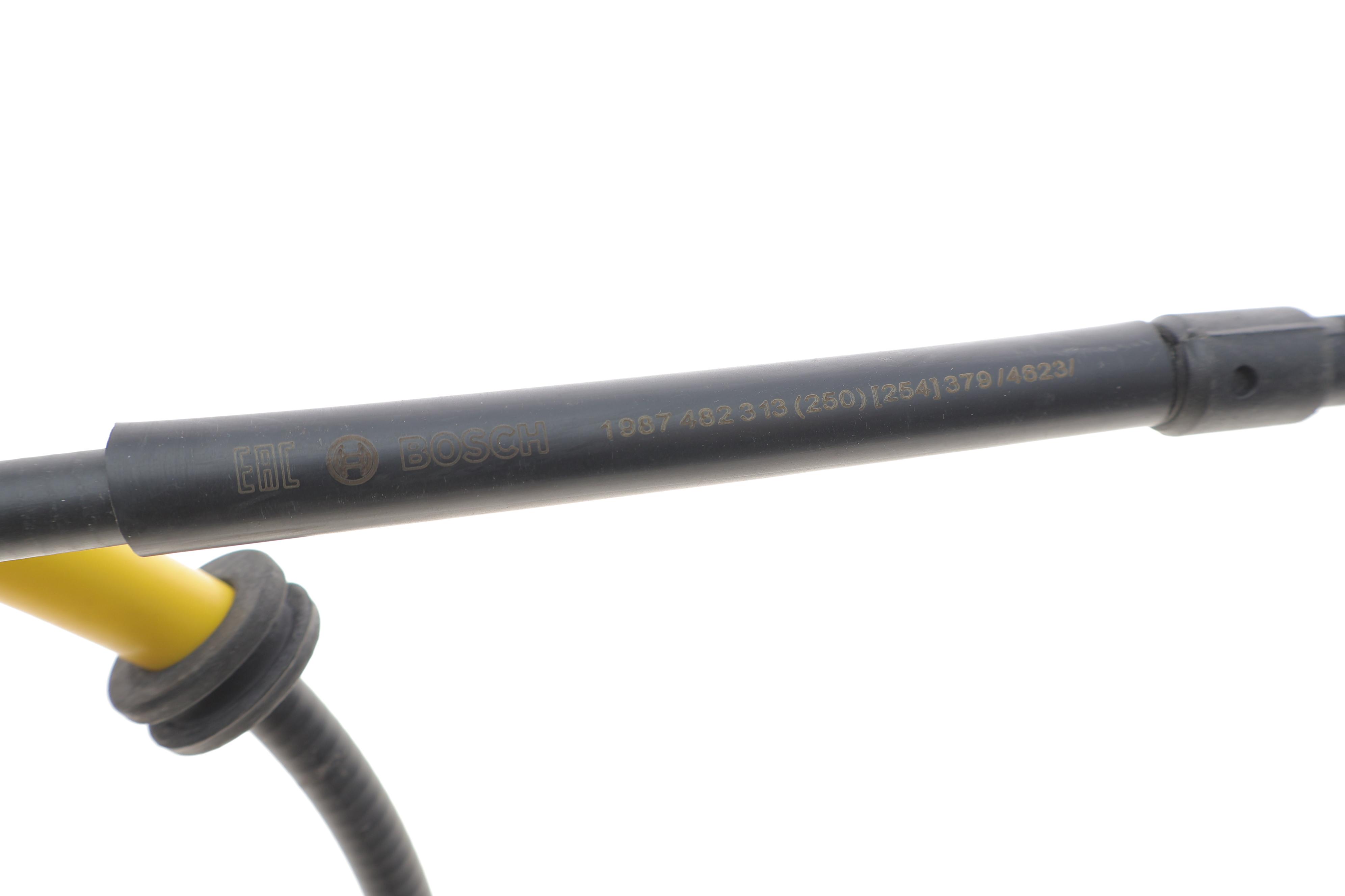 Трос ручника (задний) (R) Land Rover Freelander 06-14 (1573/1292mm)