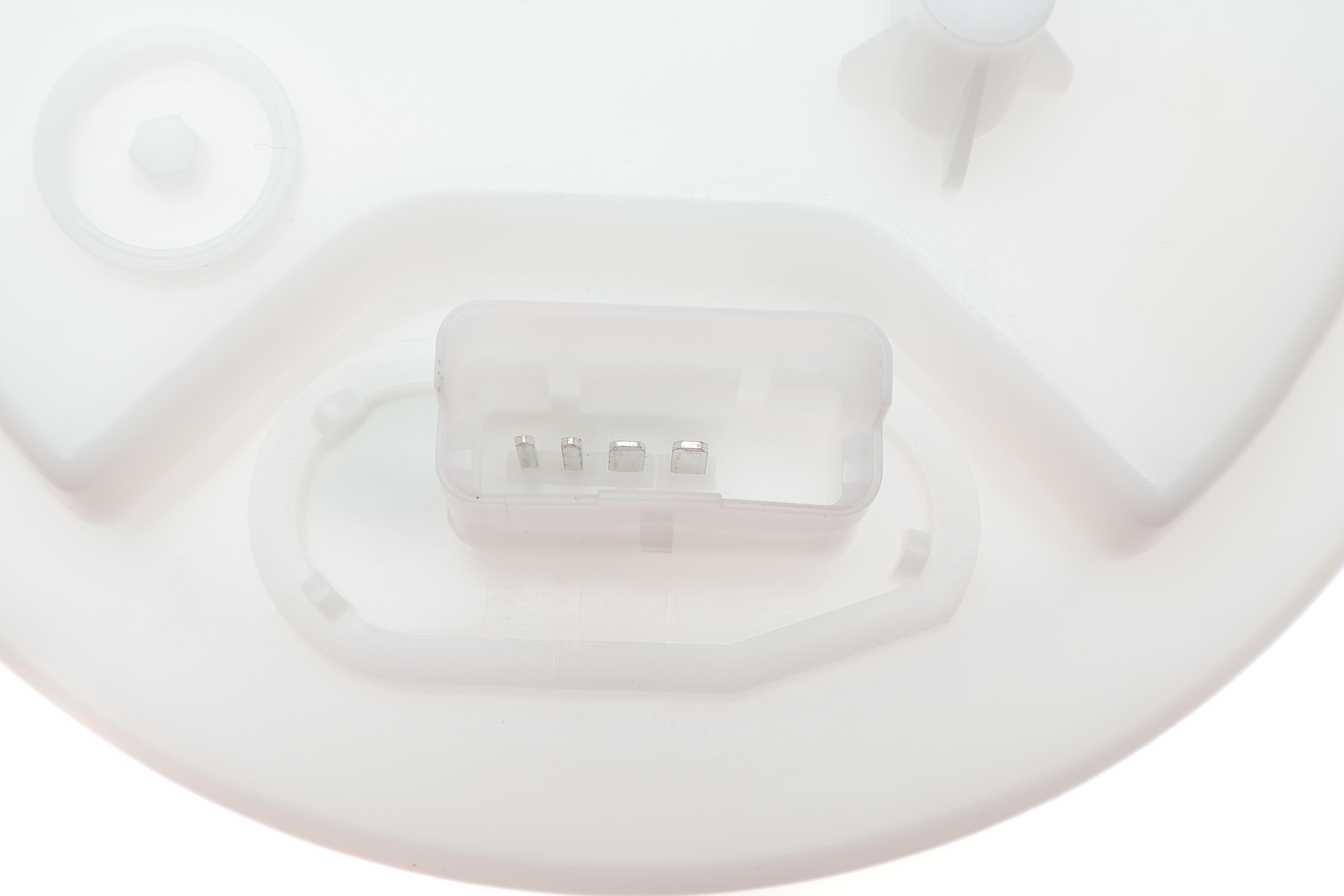 Насос паливний в бак Citroen C4/C5/Peugeot 307 1.4-2.0 04-11