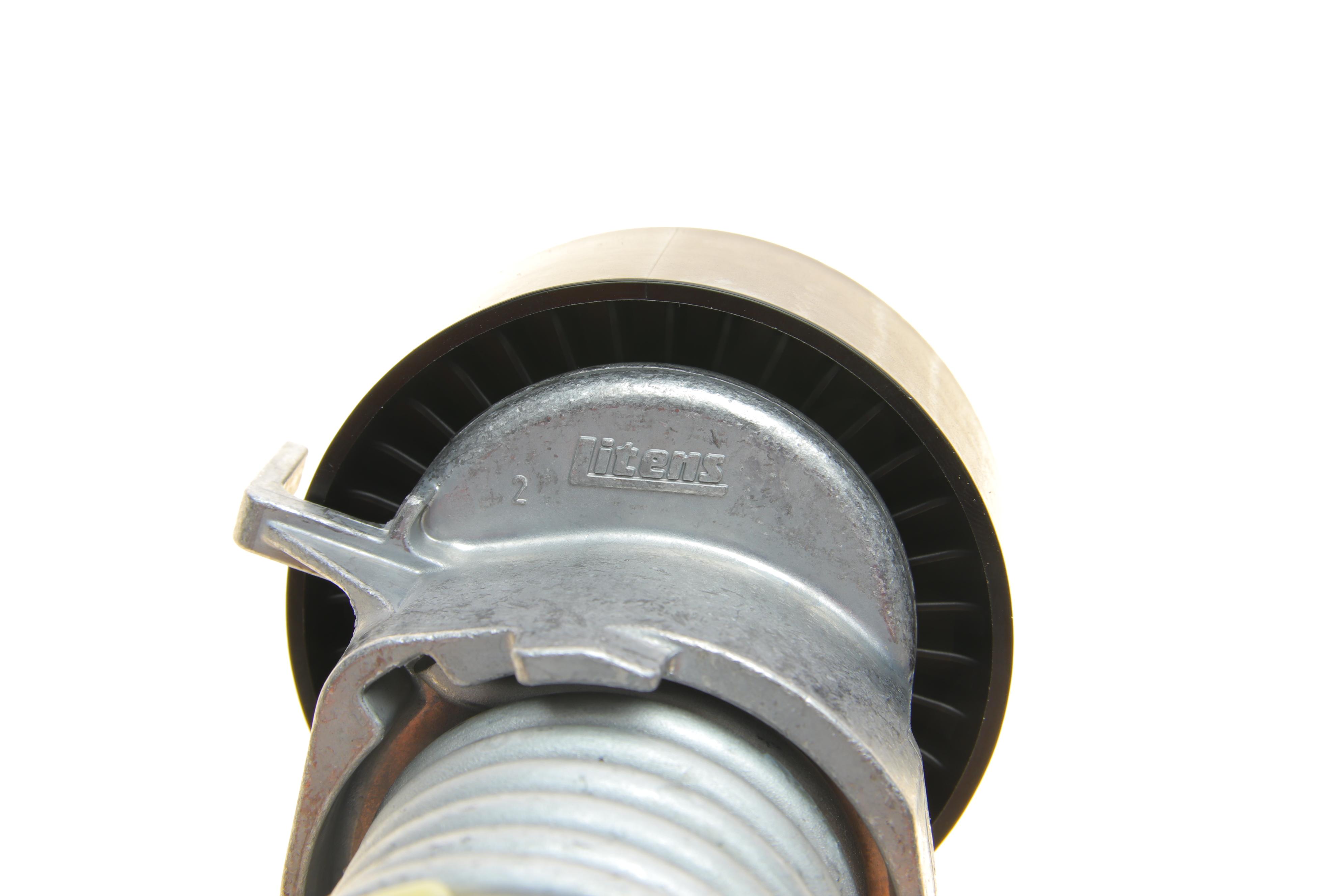 Комплект ременя генератора VW Caddy II 1.4/1.6 95-04 (6PK1070)