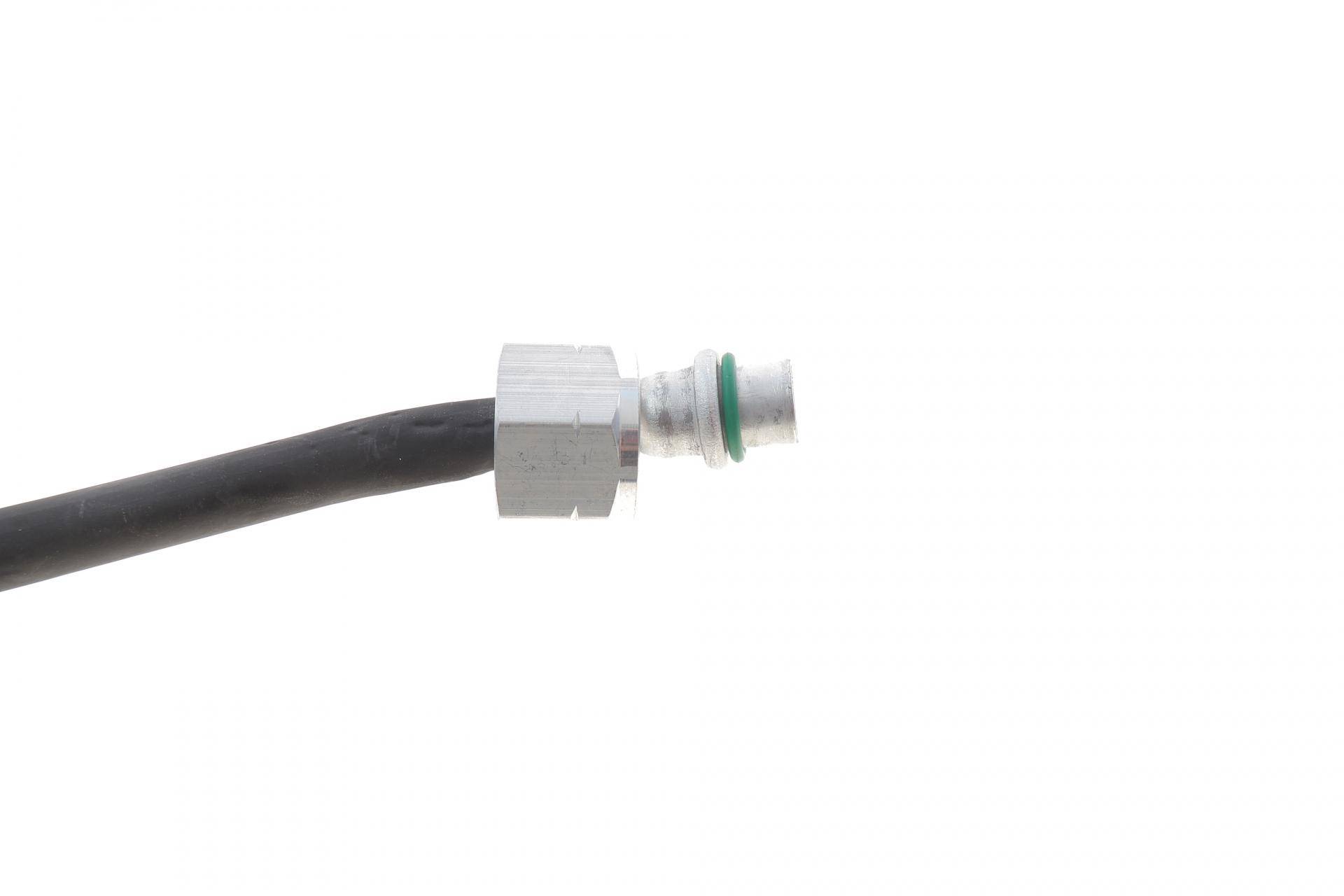 Трубка кондиціонера Audi A4/VW Passat 94-00