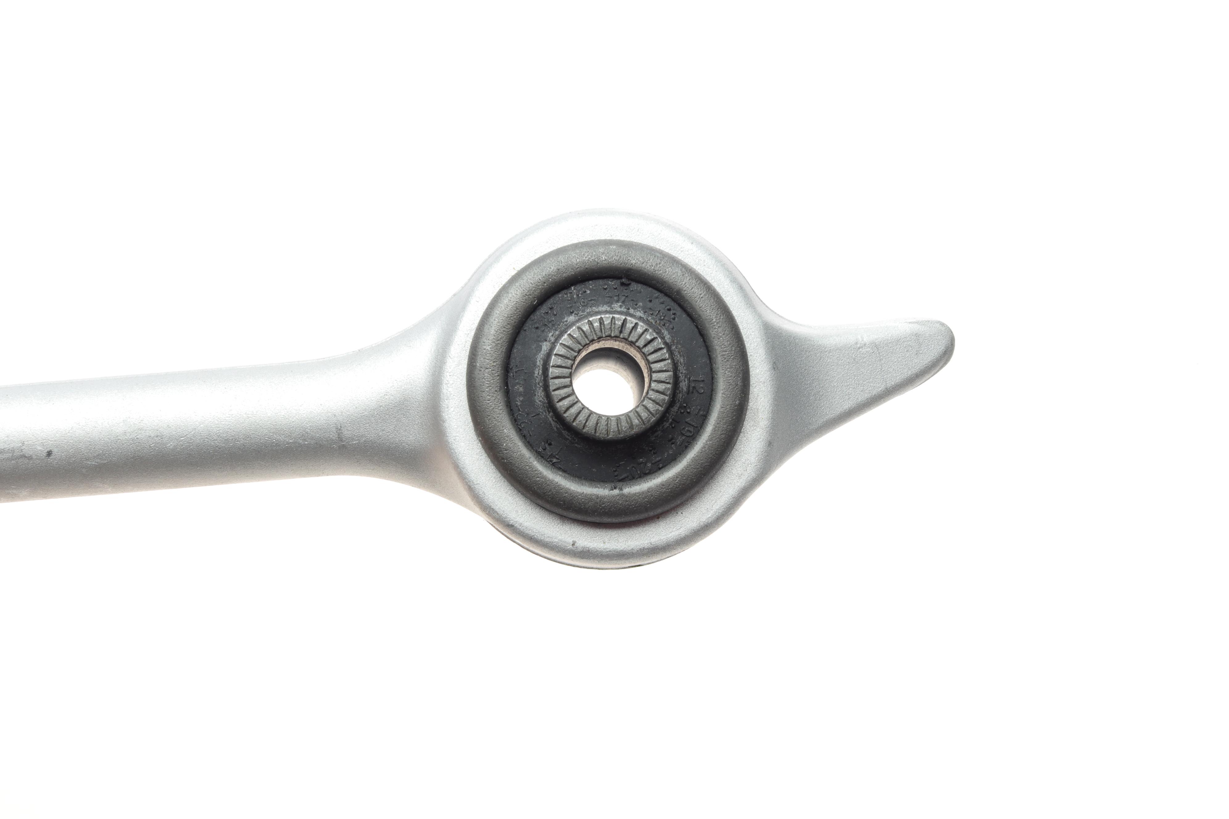 Важіль підвіски (передній/знизу) (L) BMW 5 (E39) 95-04 M47/M52/M54/M57