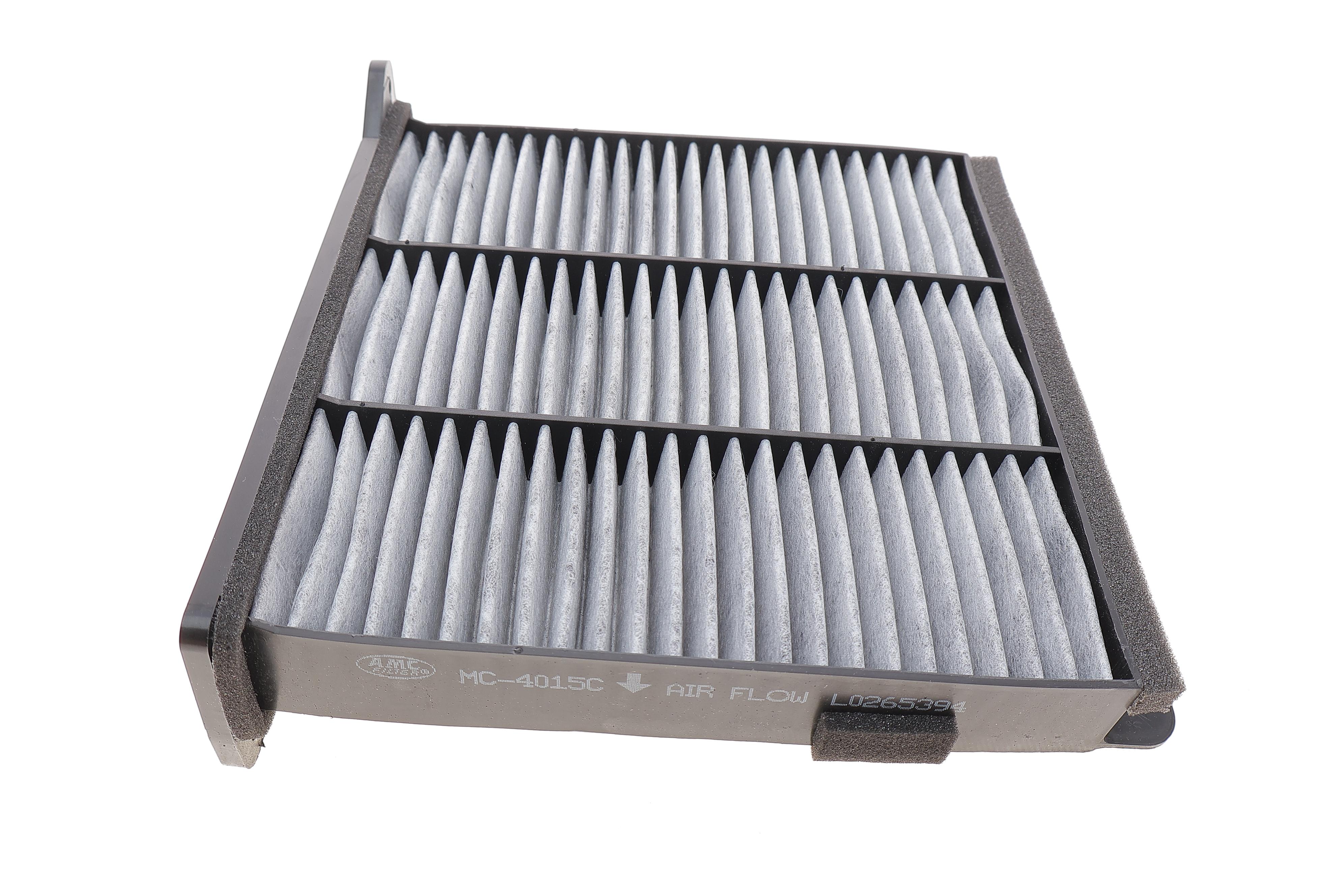 Фильтр салона Mitsubishi Grandis/Lancer VII/Outlander 03- (угольный)