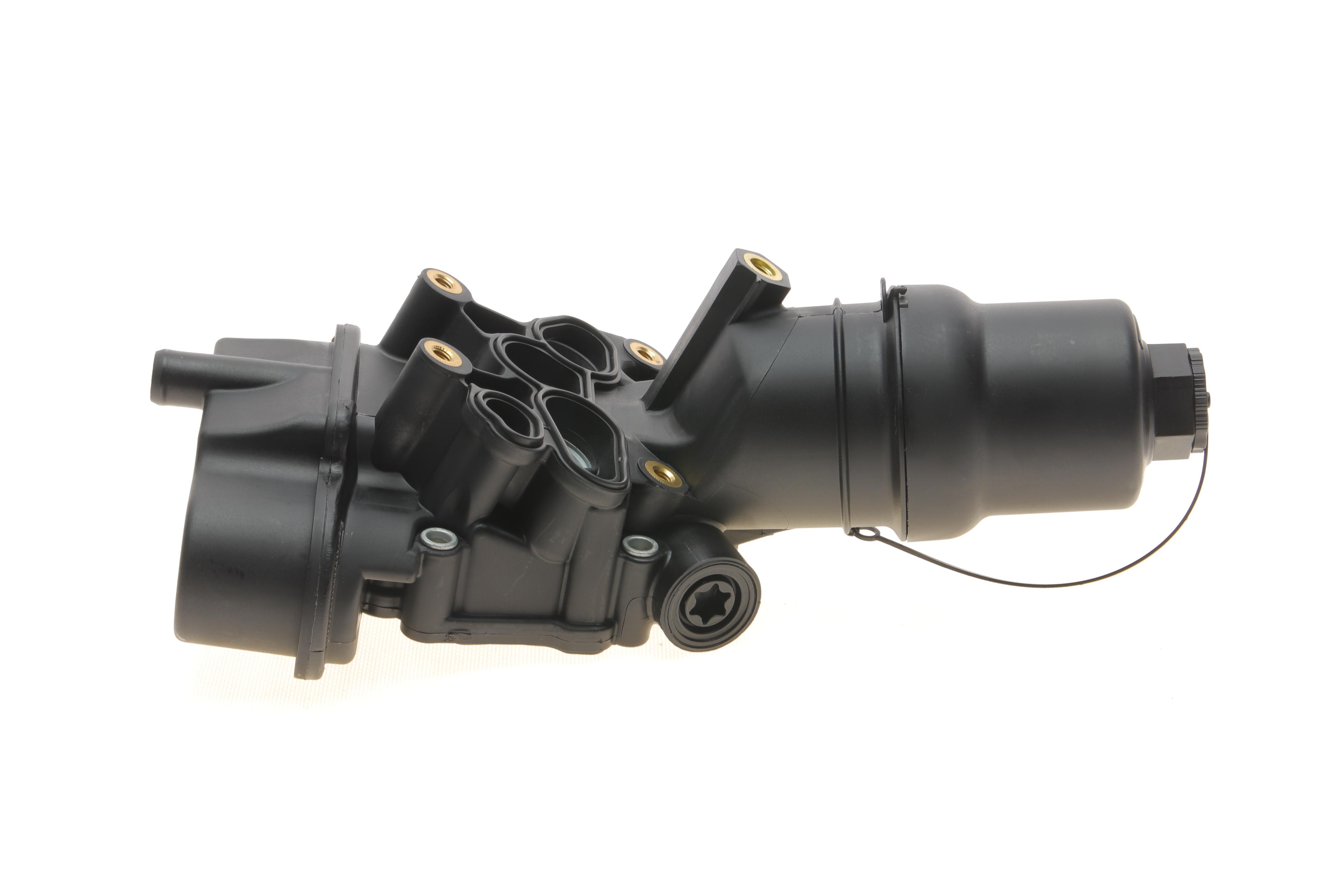 Корпус фильтра масляного VW Golf V/Passat/Touran 2.0 FSI 03-10