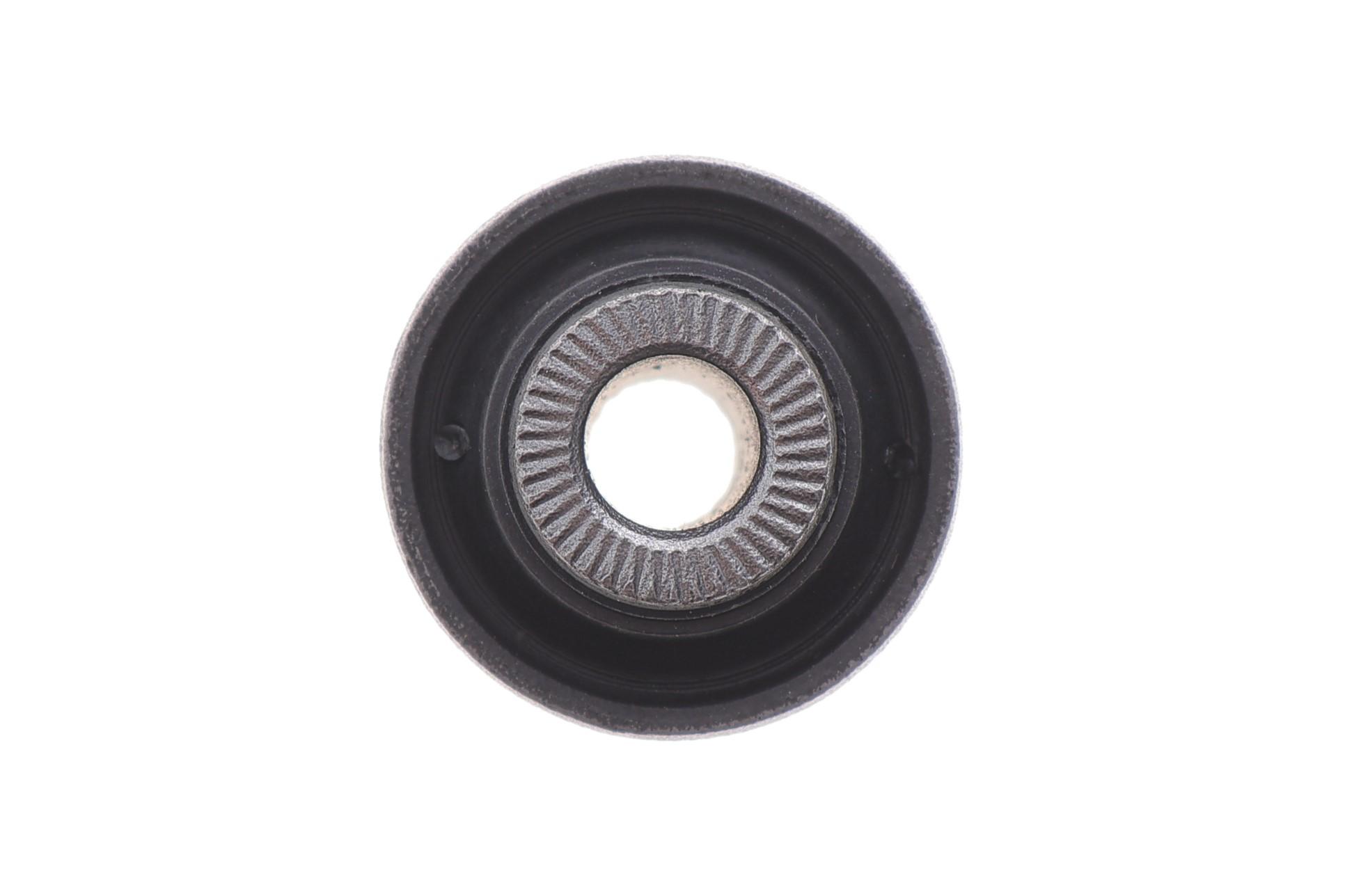 Сайлентблок рычага (заднего/снизу) Toyota Avensis 03-08