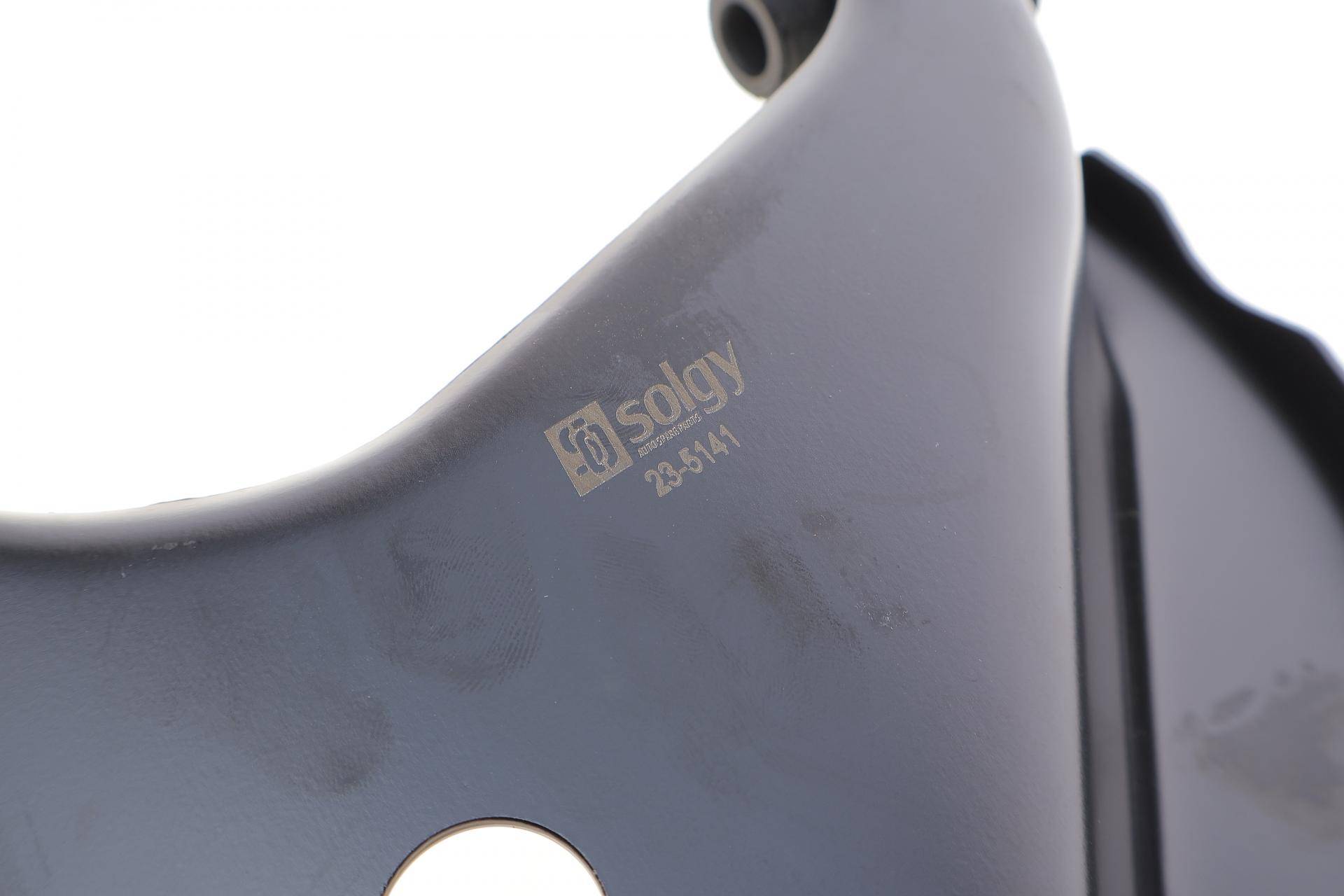 Важіль підвіски (передній/знизу) (R) Renault Logan 1.2-1.6 04-