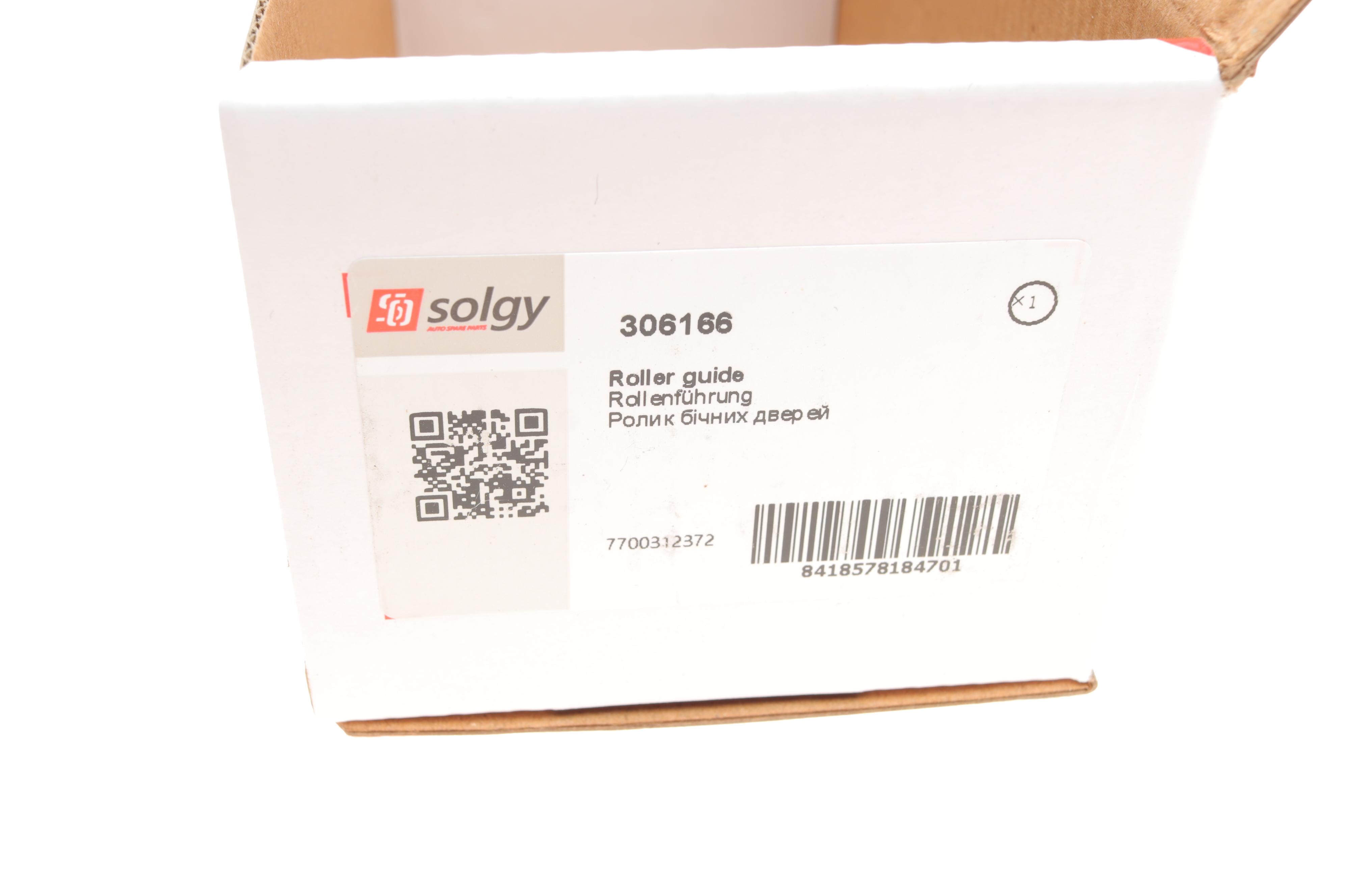 Ролик дверей (бічних/средний) Renault Trafic/Opel Vivaro 01- (з кронштейном) (R)