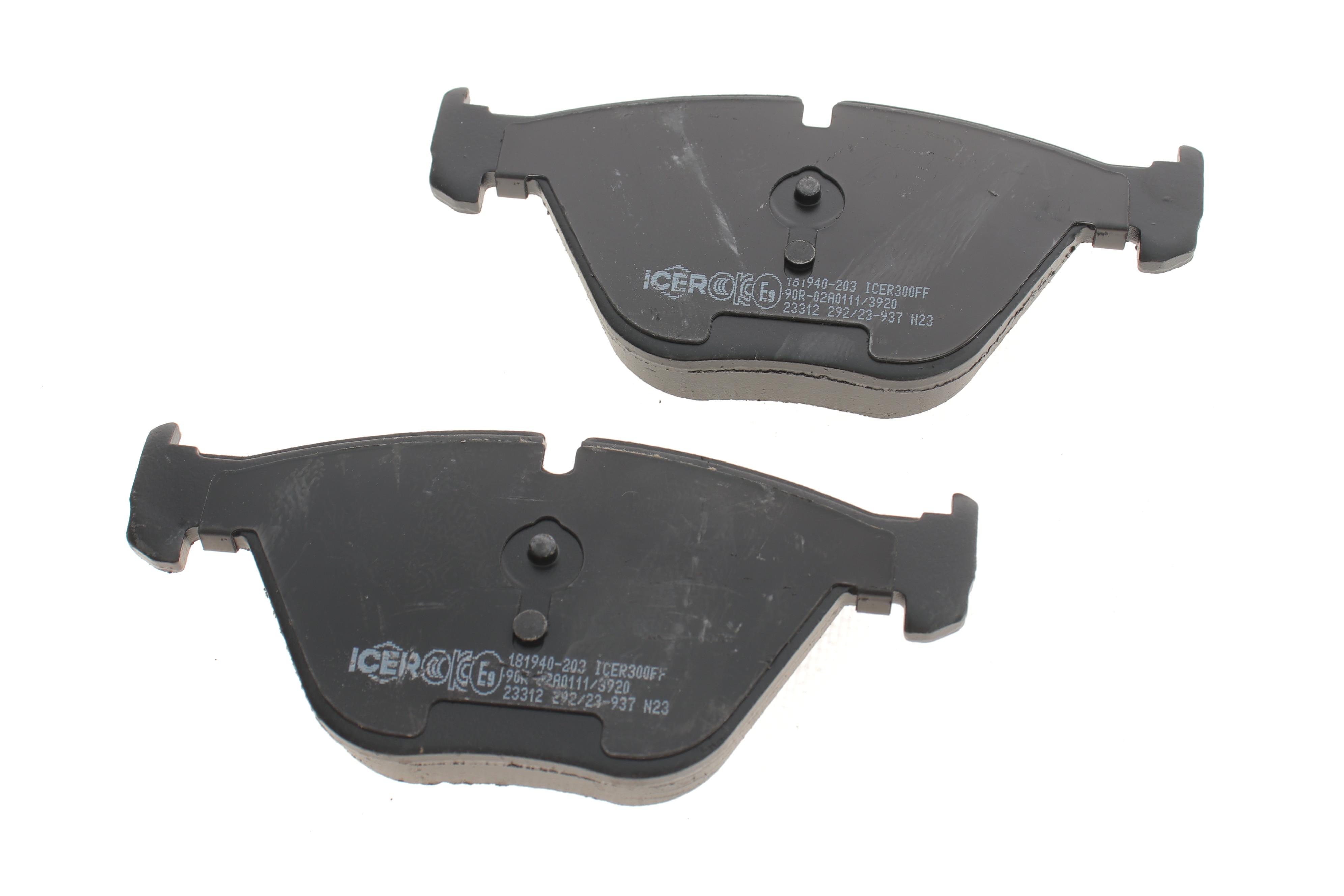 Колодки гальмівні (передні) BMW 5 (E60/E61) 02-10/6 (E63/E64) 07-10