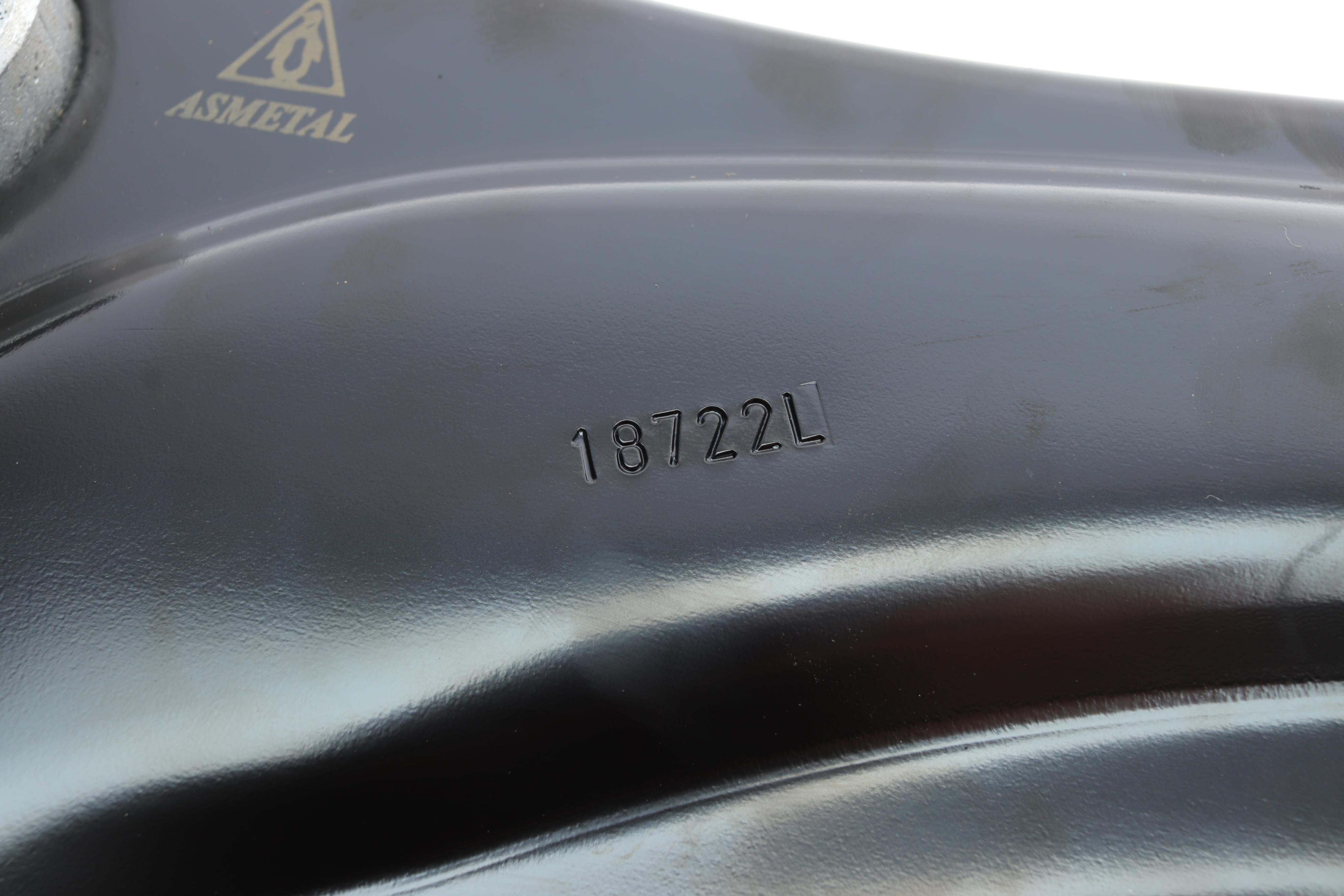 Важіль підвіски (передній) (L) Renault Scenic III/Megane III 08- (17.2mm)