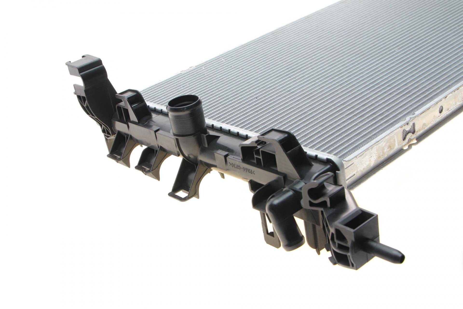 Радіатор кондиціонера Renault Laguna III 2.0dCi 07-15