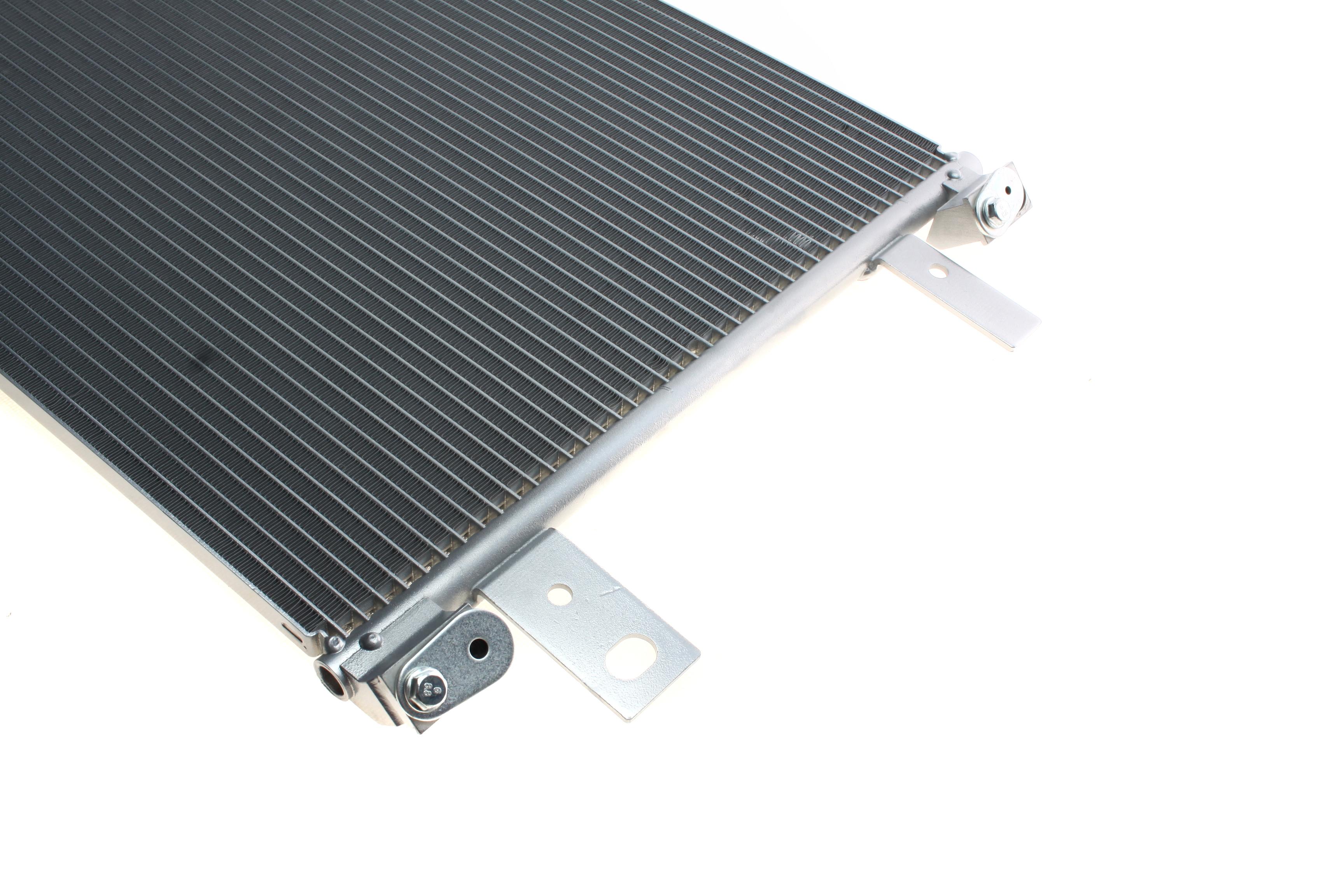 Радиатор кондиционера Citroen Berlingo/Peugeot Expert 1.2-2.0D 13-