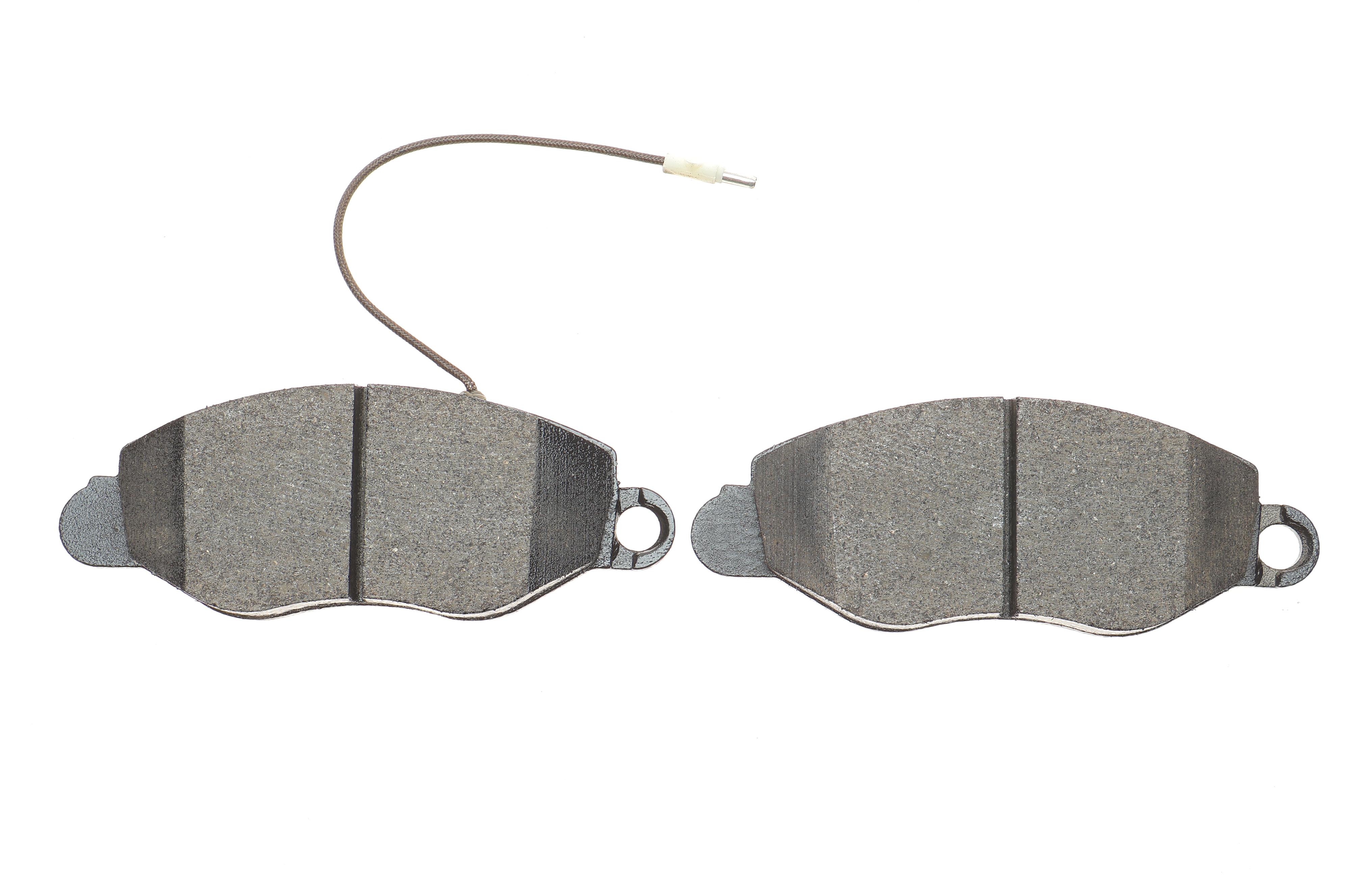 Колодки тормозные (передние) Nissan Cabstar E 98-06 (+датчики)