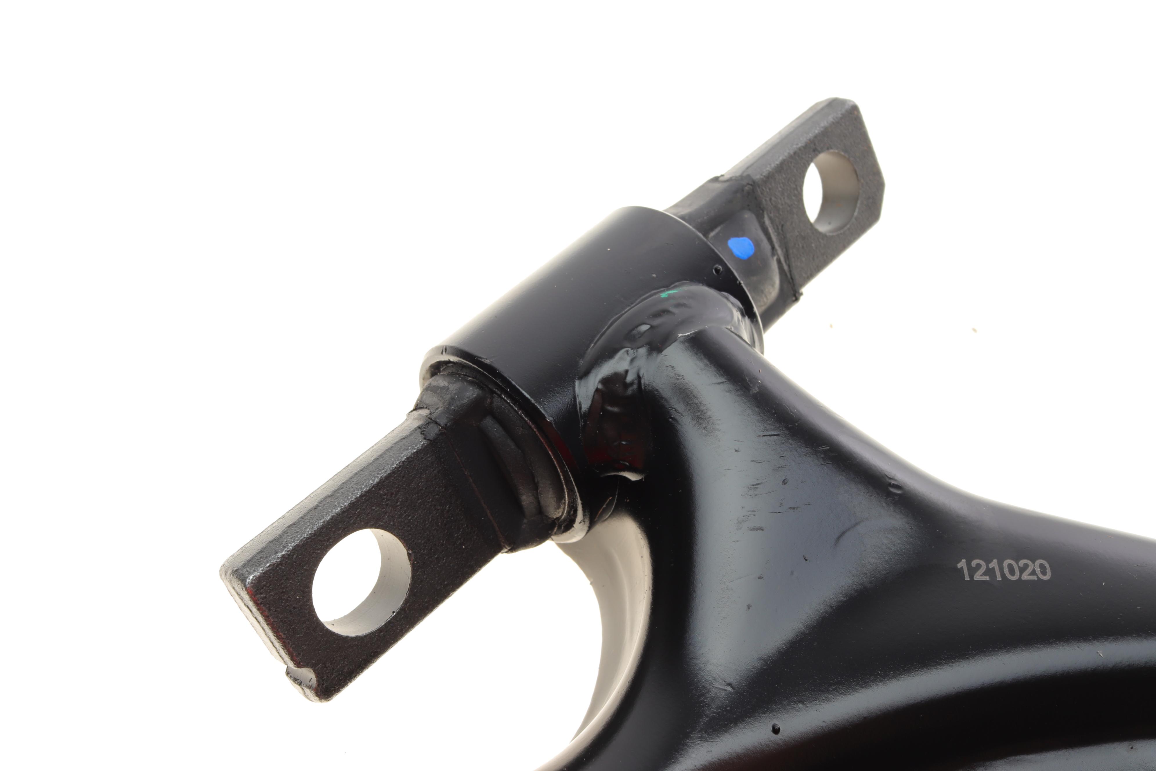 Важіль підвіски (передній) (R) Nissan Qashqai/ X-Trail/Renault Koleos 07-