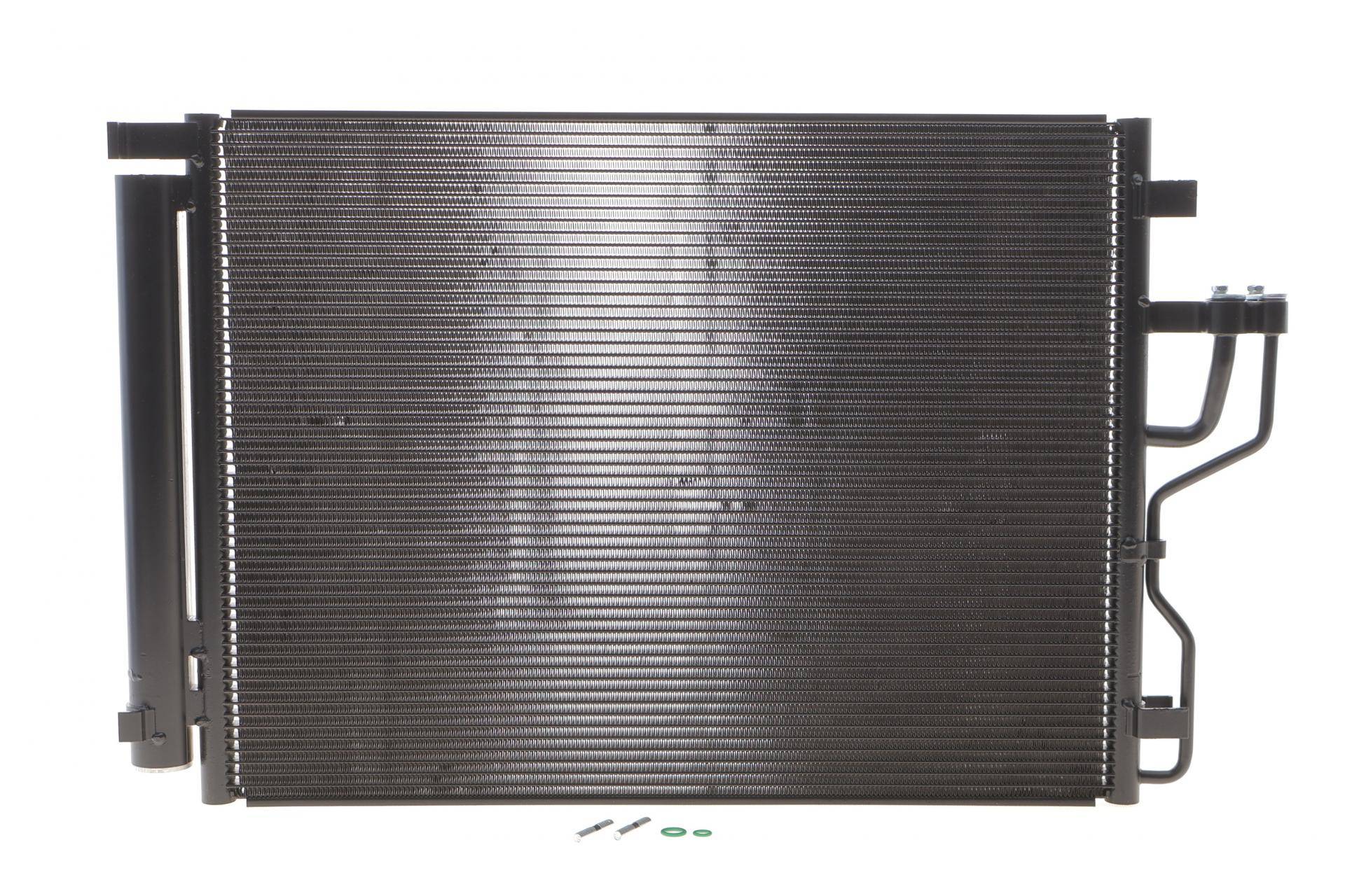 Радіатор кондиціонера (з осушувачем) Hyundai ix35 2.0 CRDi 09-