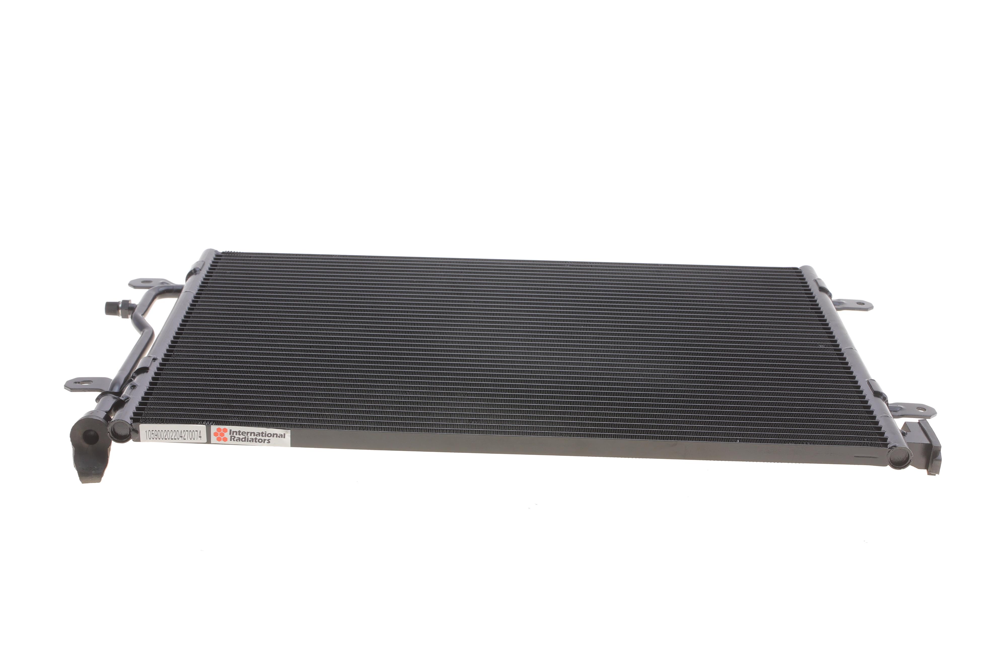 Радіатор кондиціонера Audi A4/A6 00-12