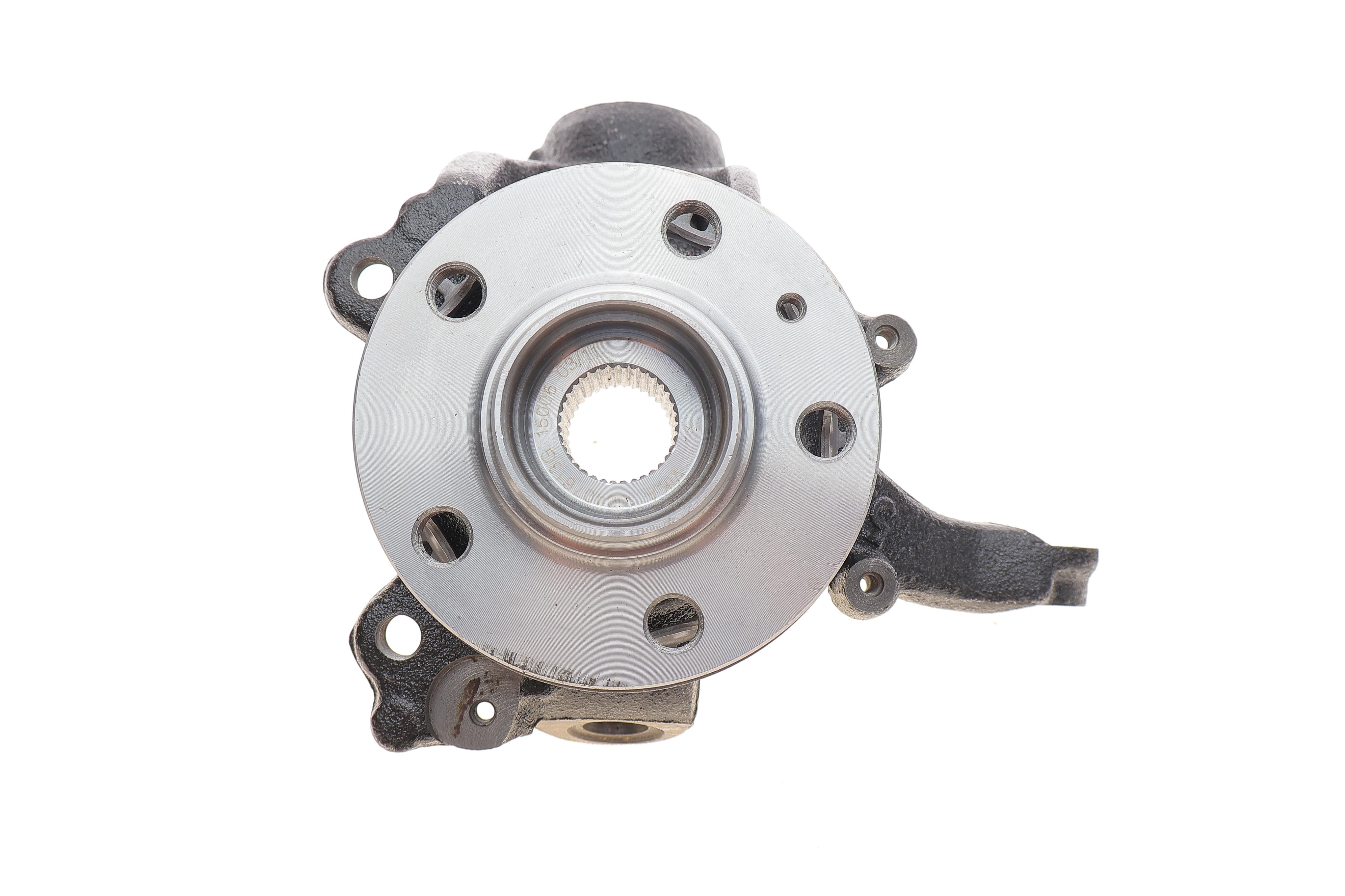 Кулак поворотний (цапфа) (передня/L) VW Golf IV/Bora 98-05