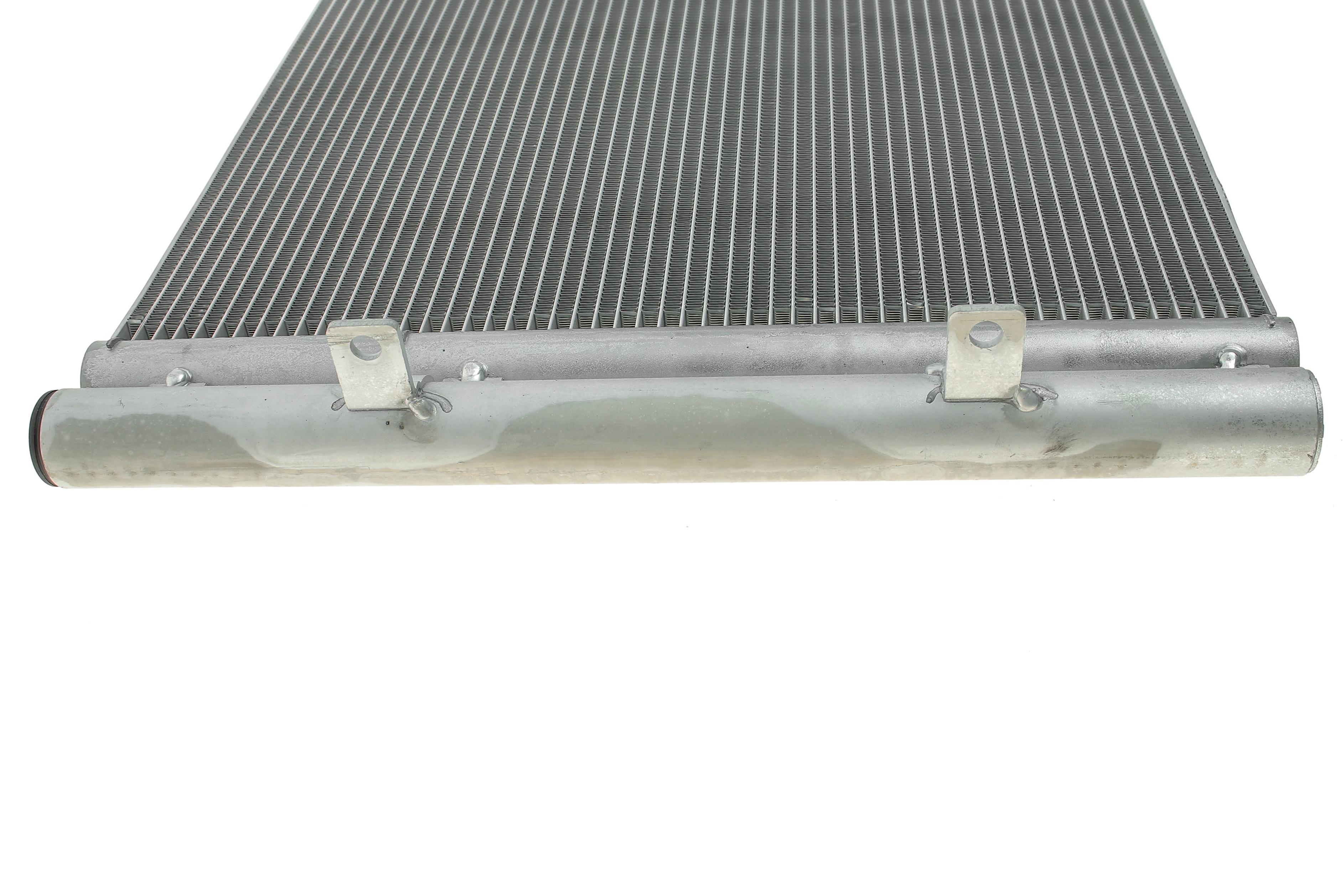 Радіатор кондиціонера (з осушувачем) Tesla Model S 13- L2S/L1S