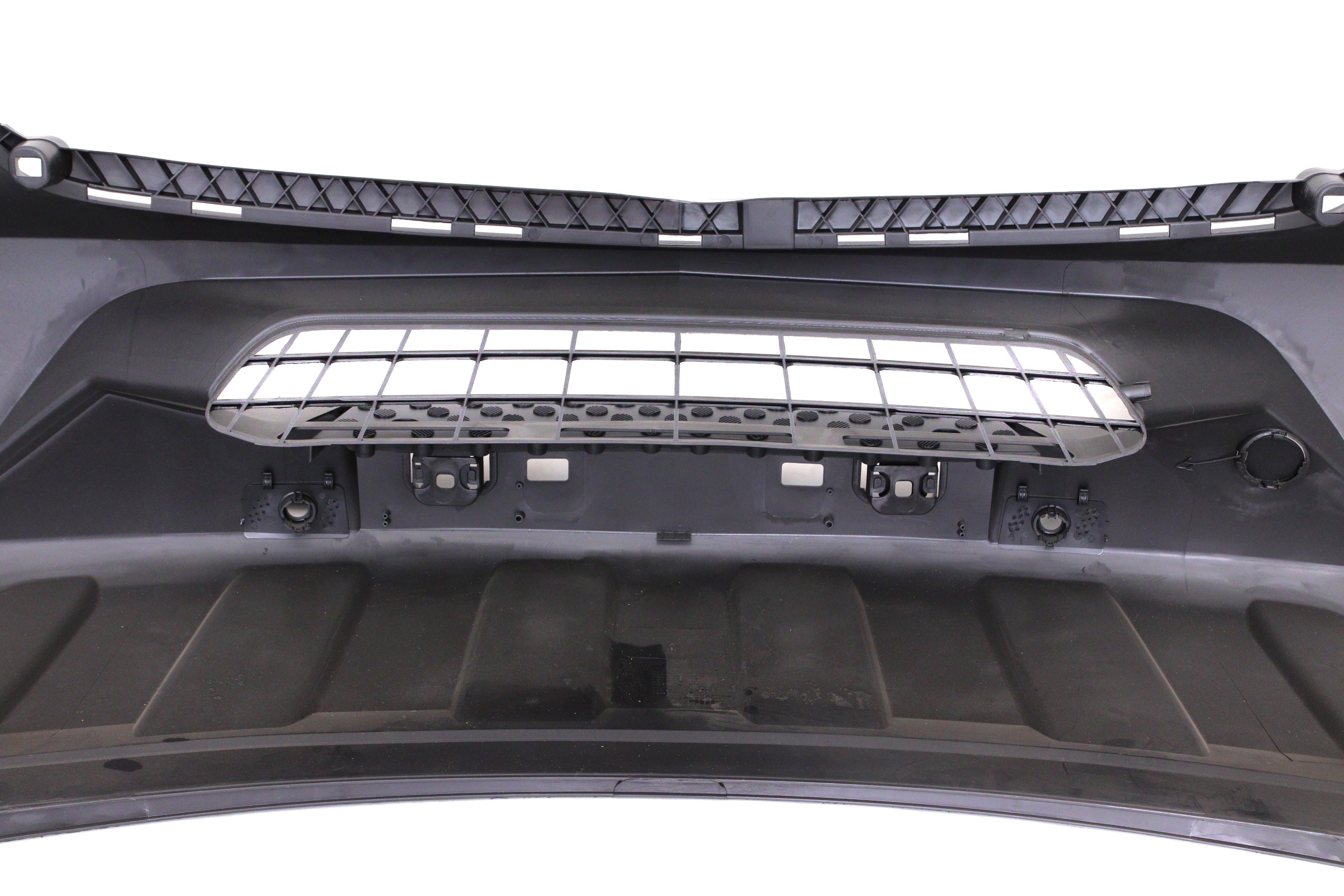 Бампер (передній) MB Sprinter 08- (з отвором для протитуманних фар)