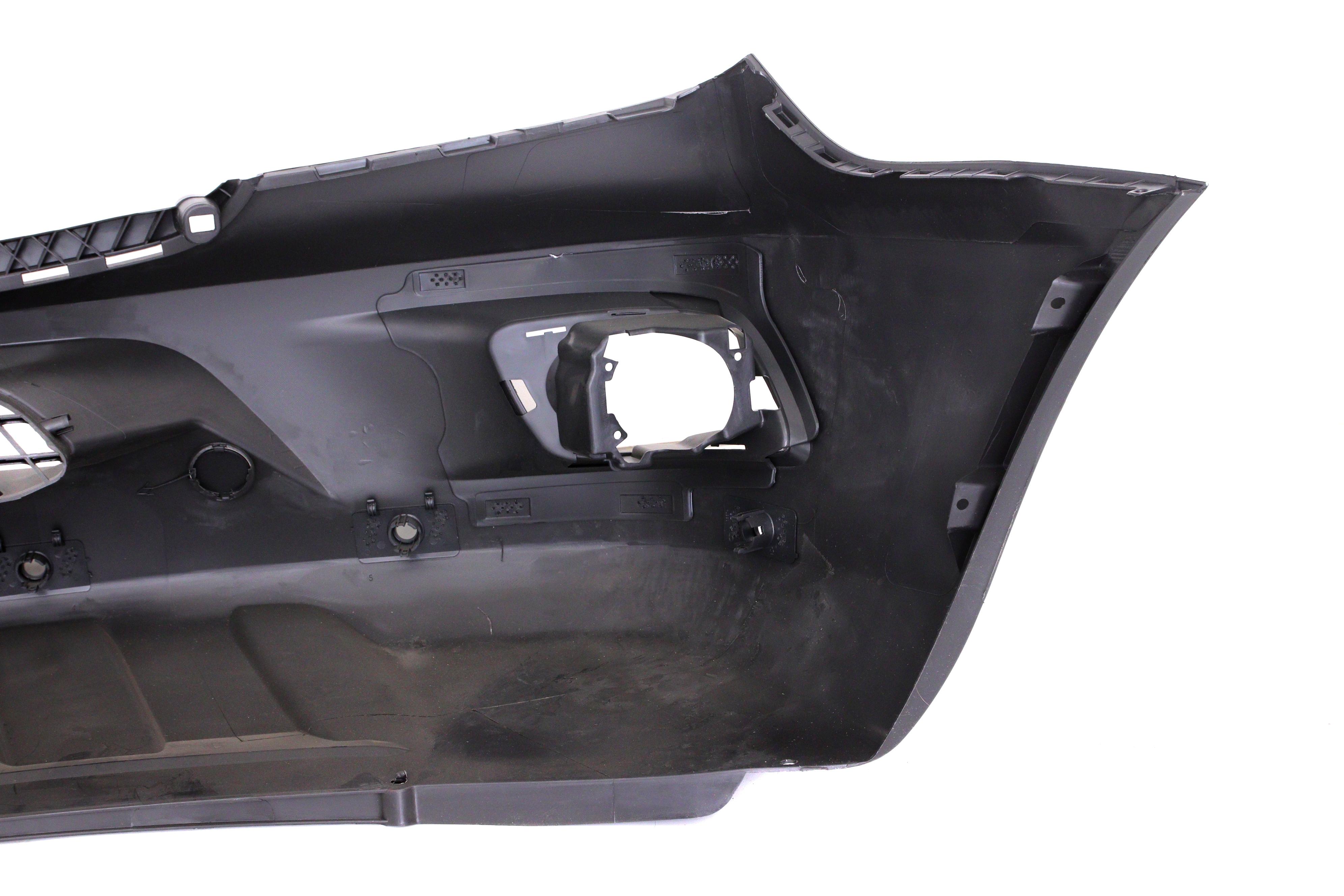 Бампер (передній) MB Sprinter 08- (з отвором для протитуманних фар)