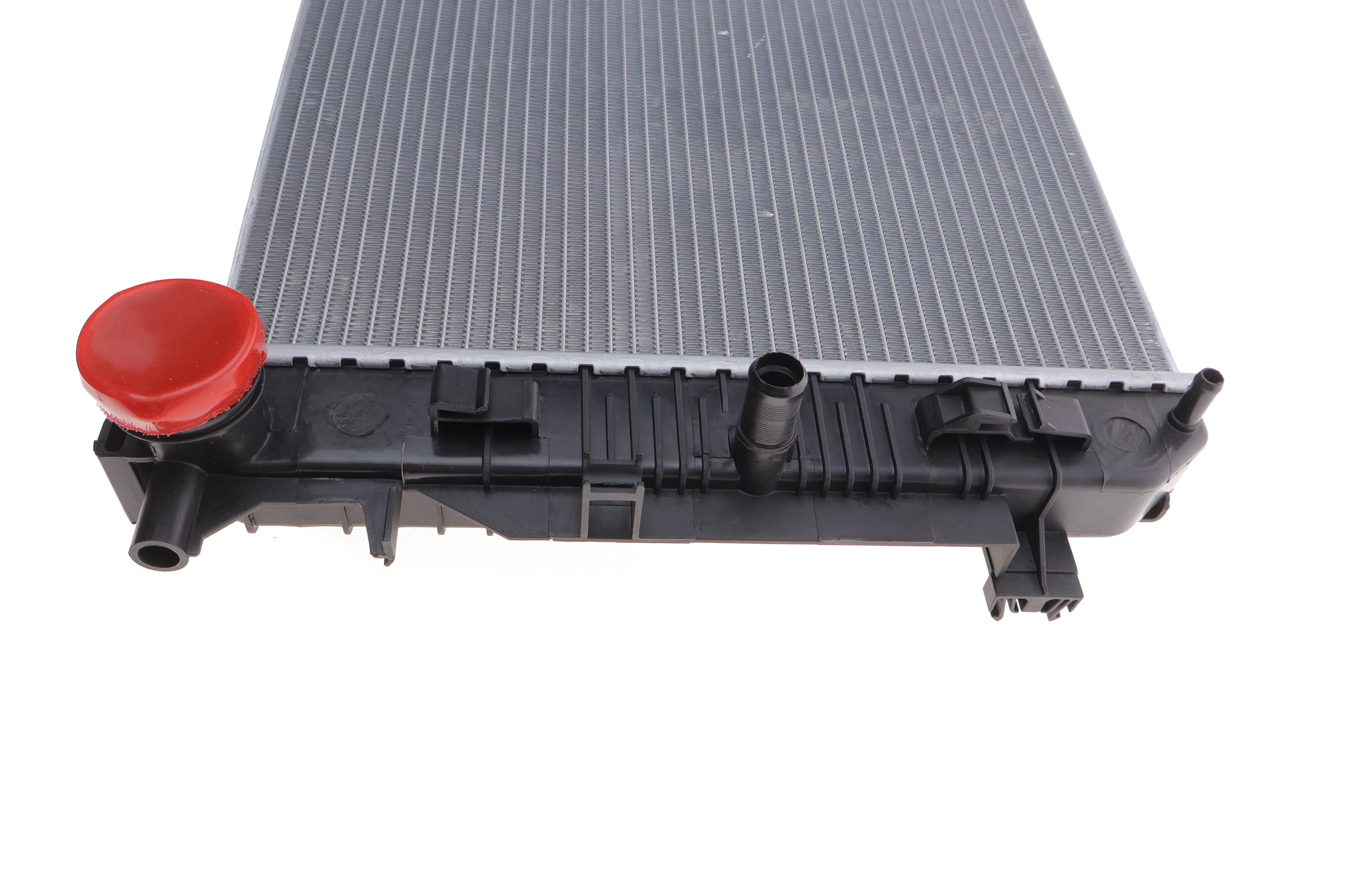 Радіатор охолодження MB Sprinter/VW Crafter 06- (+AC/-AC)