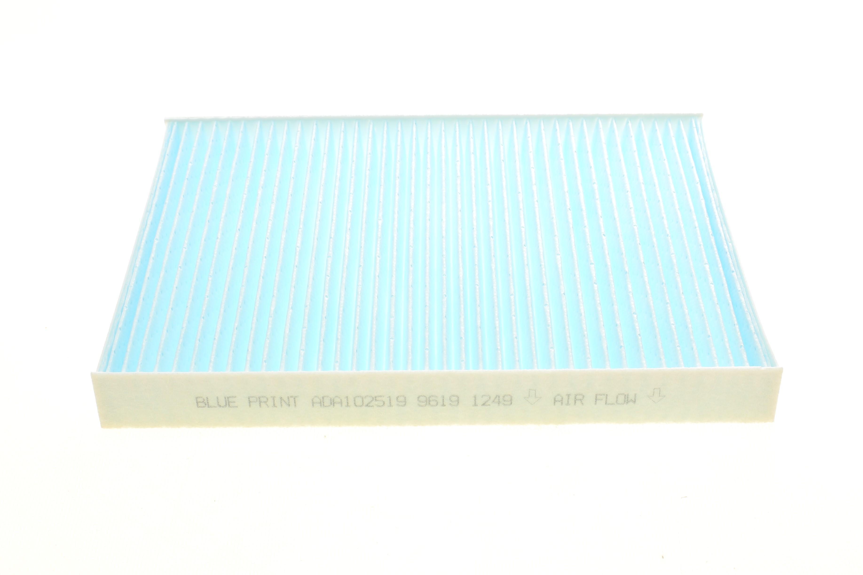 Фільтр салону Chrysler 300C 03-/Lancia Thema 11-14